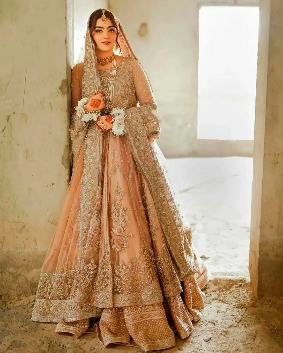 BRIDAL LUXURY WEAR LEHENGA
