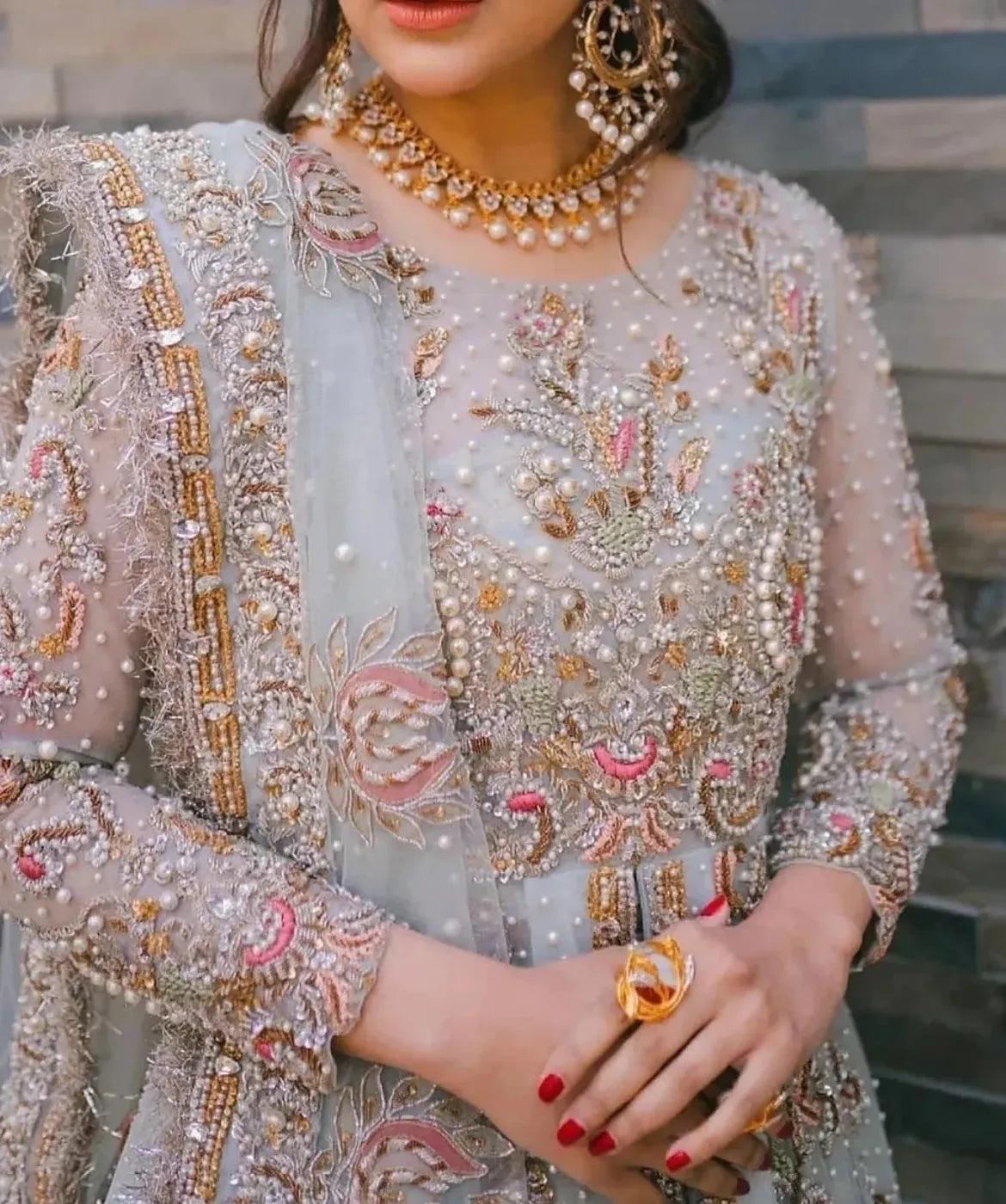 Open-front Pishwas