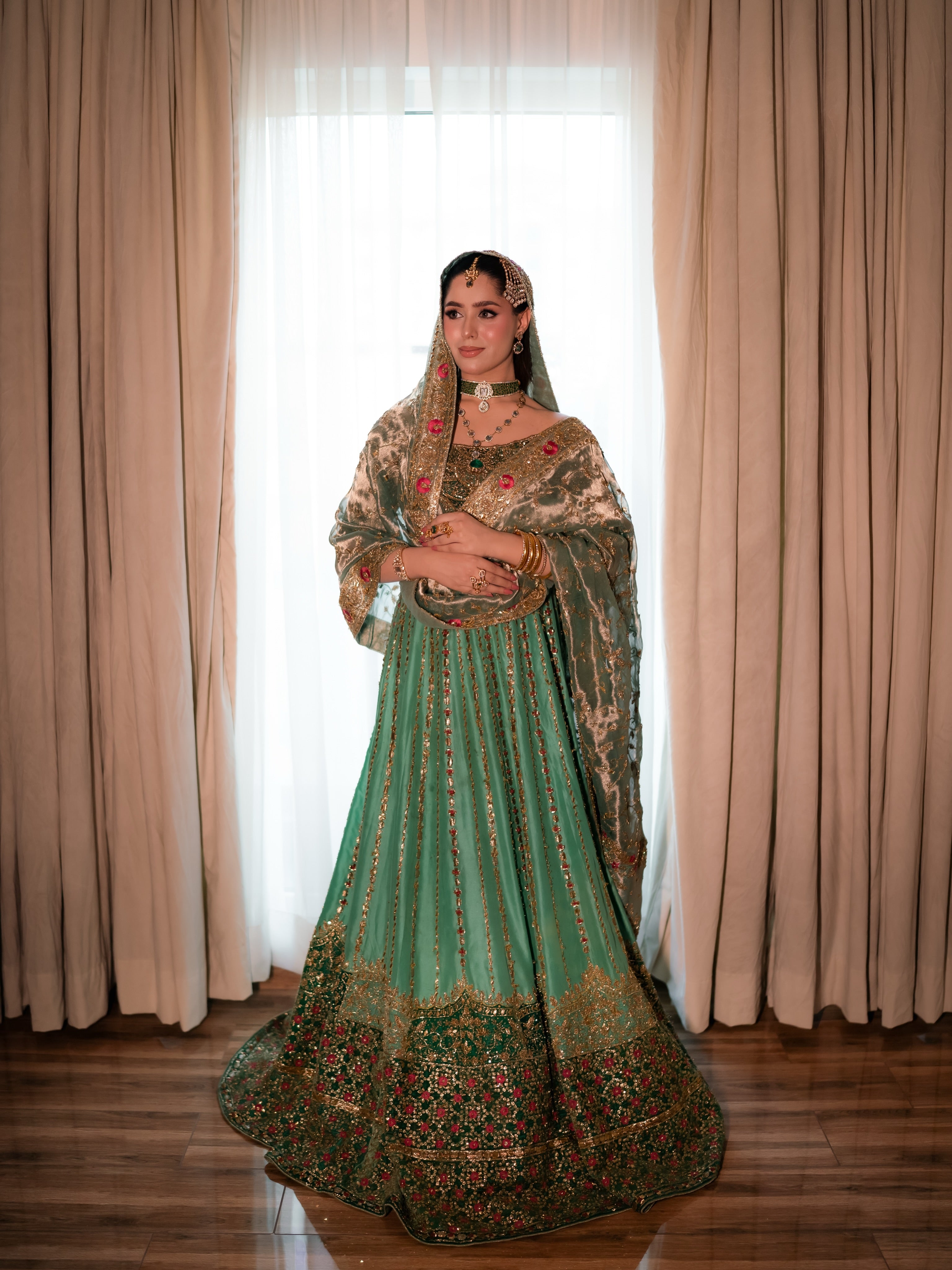 HEAVY BRIDAL WEAR