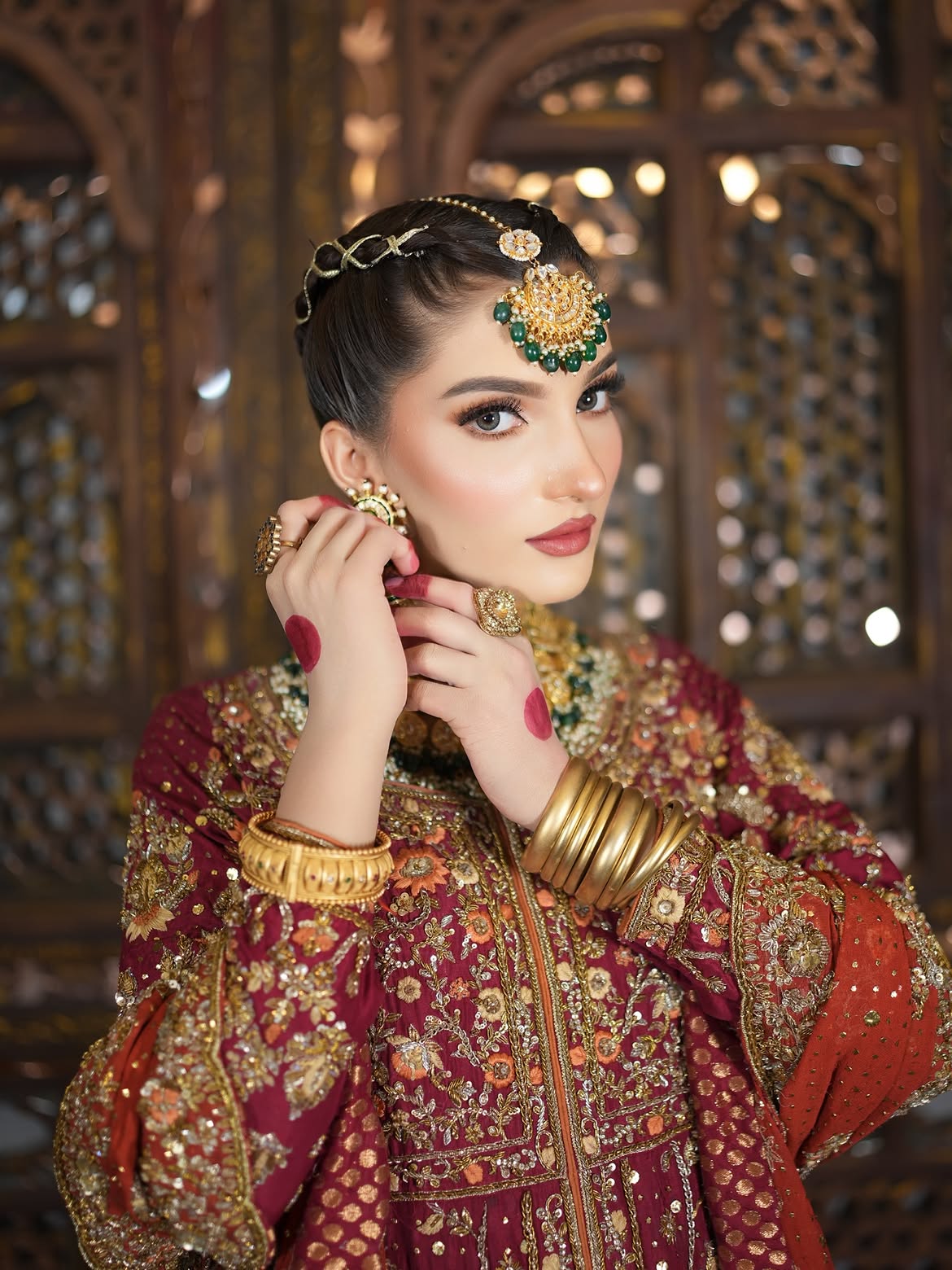 TRADITIONAL RED BRIDAL LEHENGA