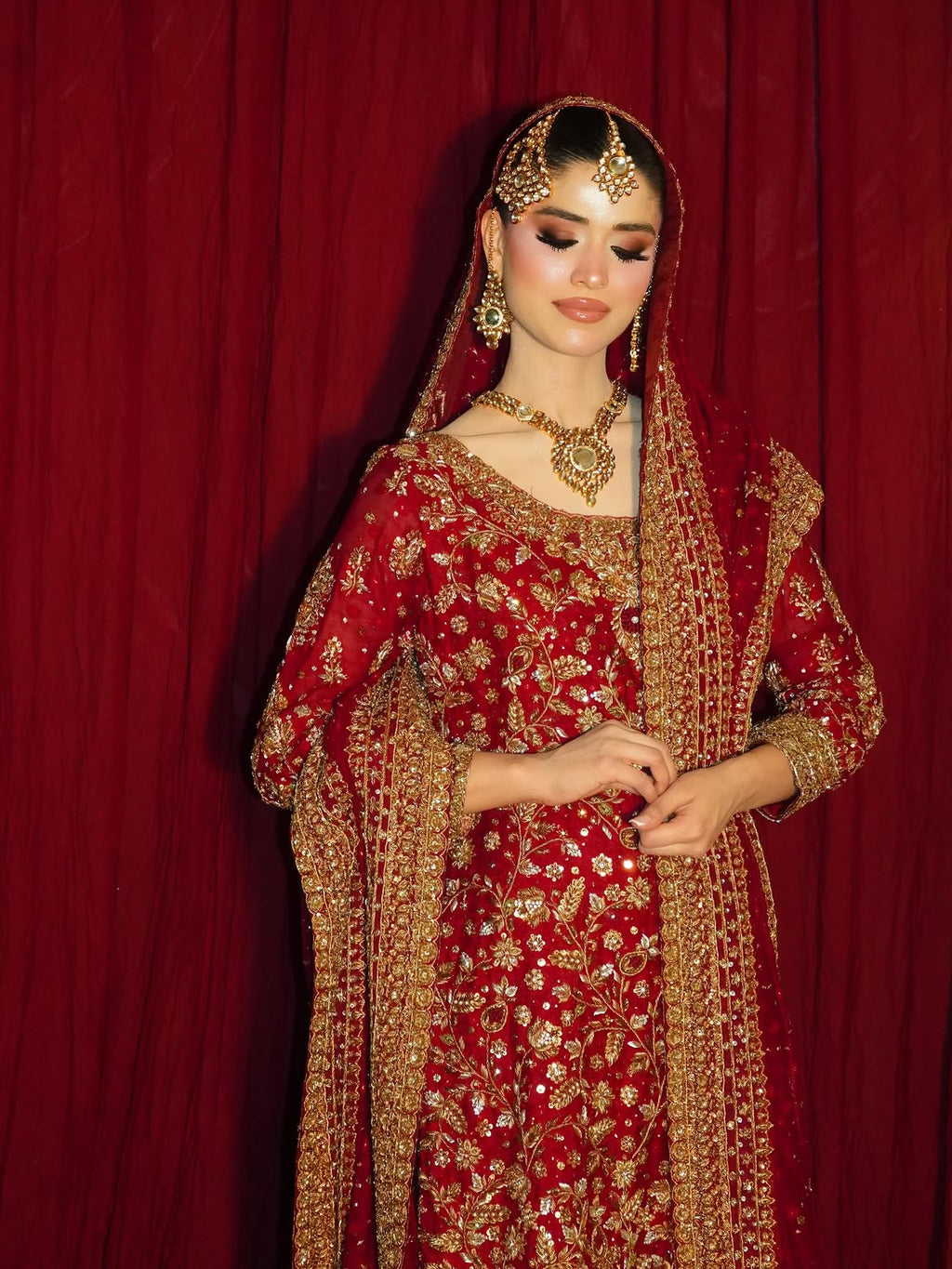 RED BRIDAL FARSHI LEHENGA