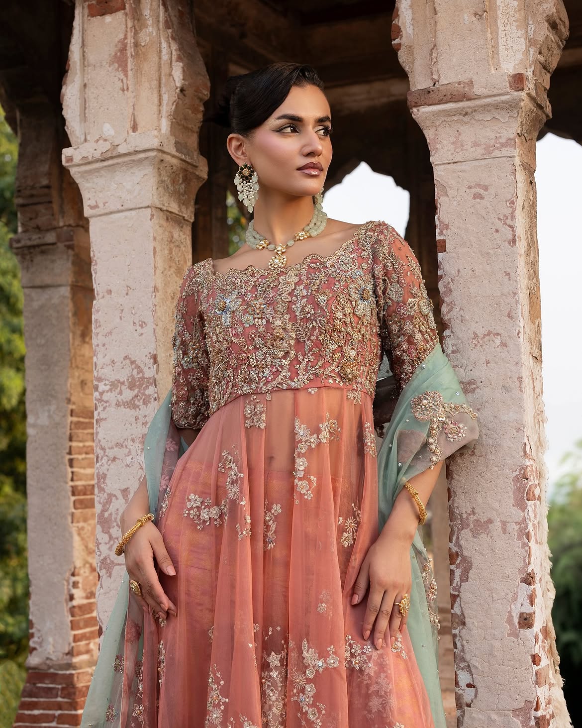 Peach toned pishwas