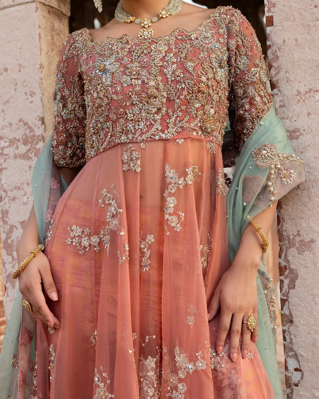 Peach toned pishwas