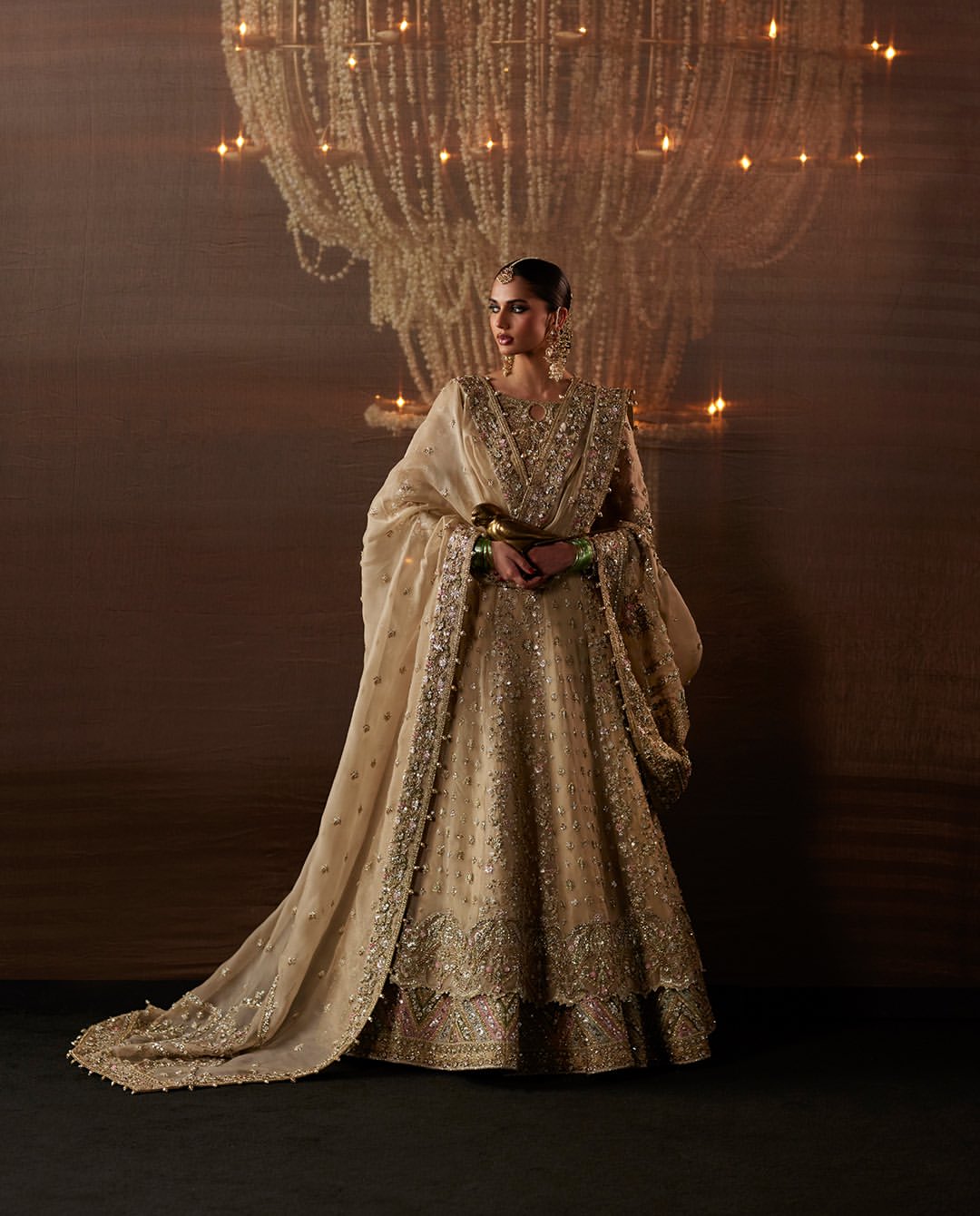 BRIDAL WEAR LUXURY GOWN