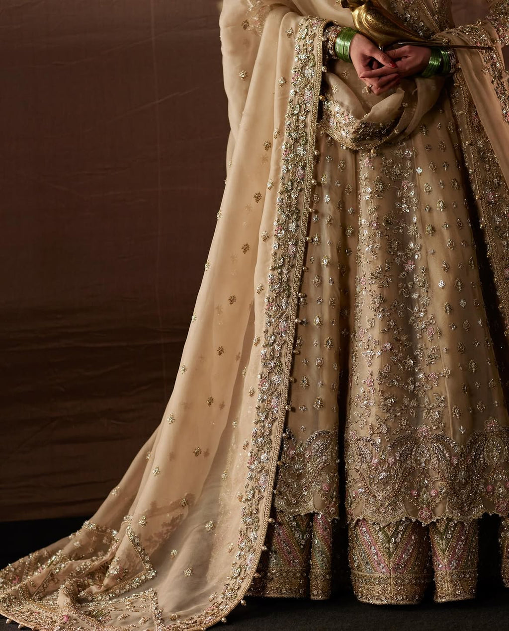 BRIDAL WEAR LUXURY GOWN