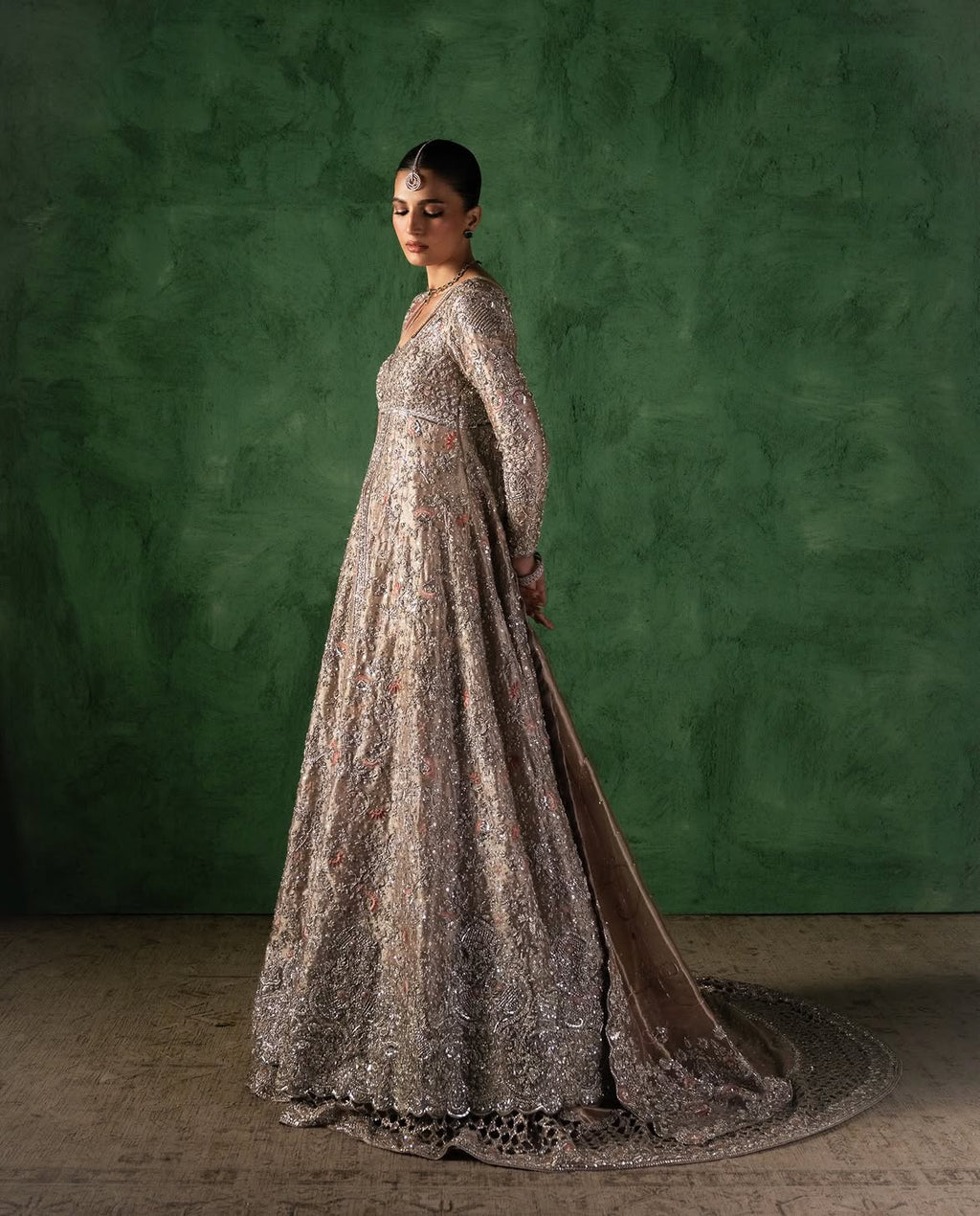 Pishwas gown