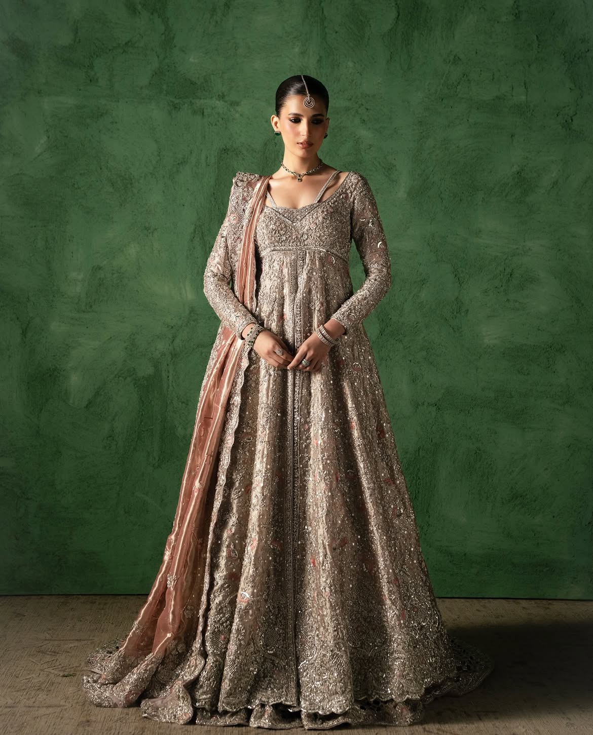 Pishwas gown