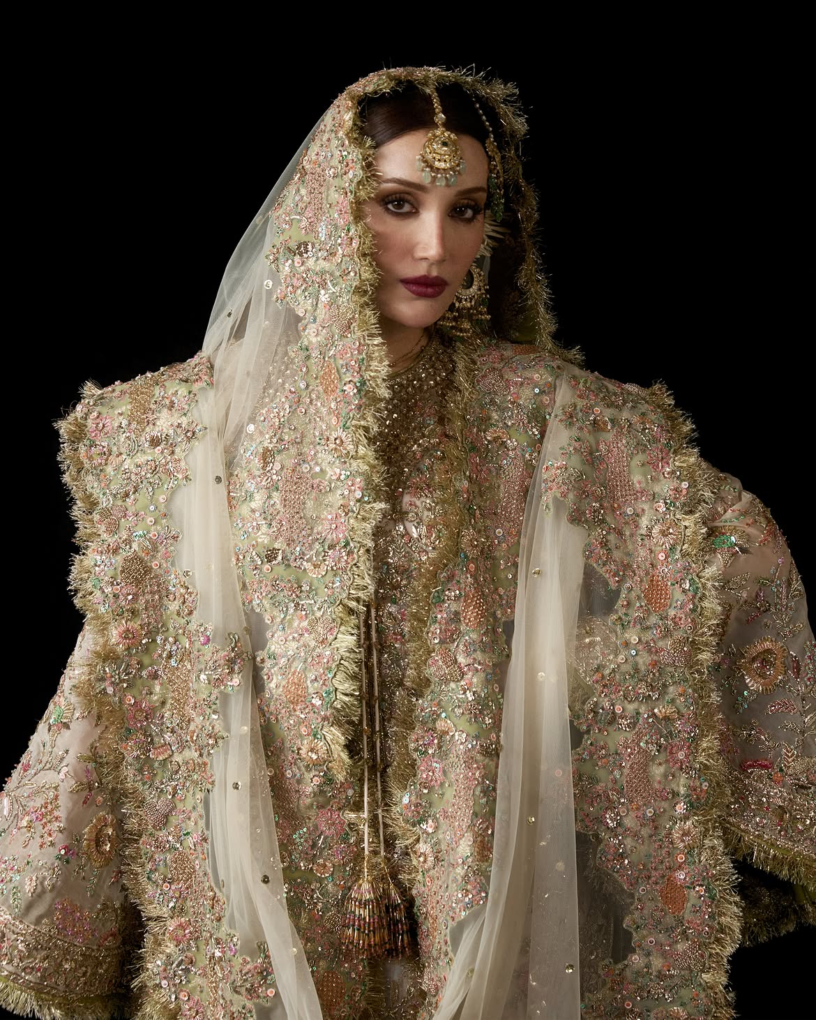 BRIDAL LUXURY LEHENGA