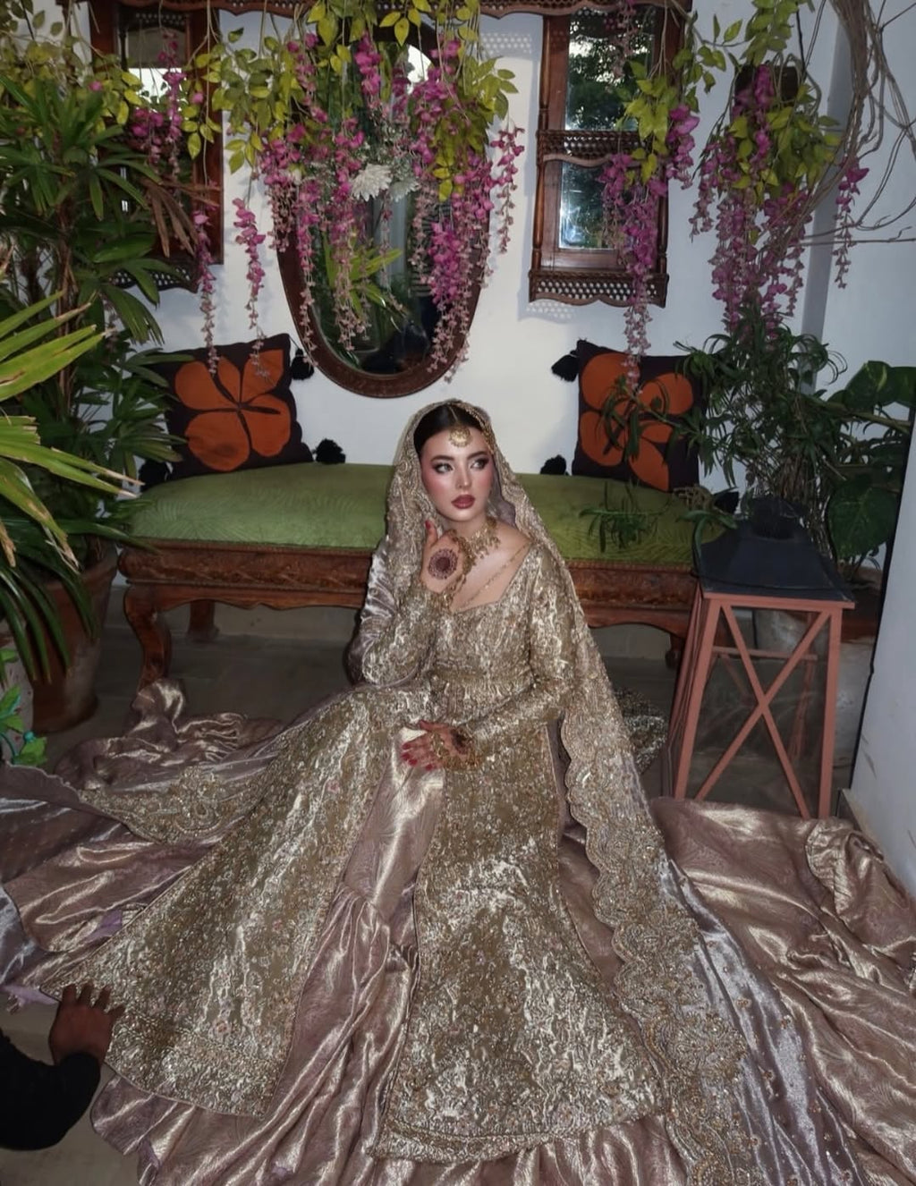 HEAVY BRIDAL LEHENGA MAXI