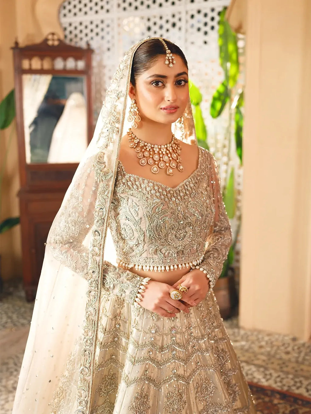 IVORY BRIDAL LEHENGA CHOLI