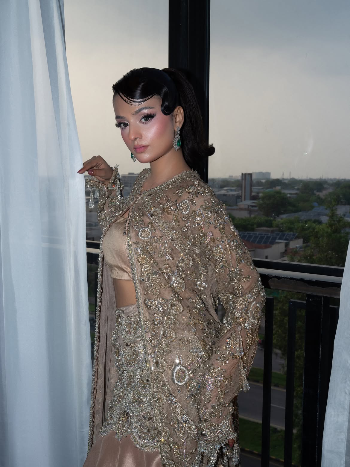ROYAL CLASSIC BRIDAL FORMAL OPEN GOWN