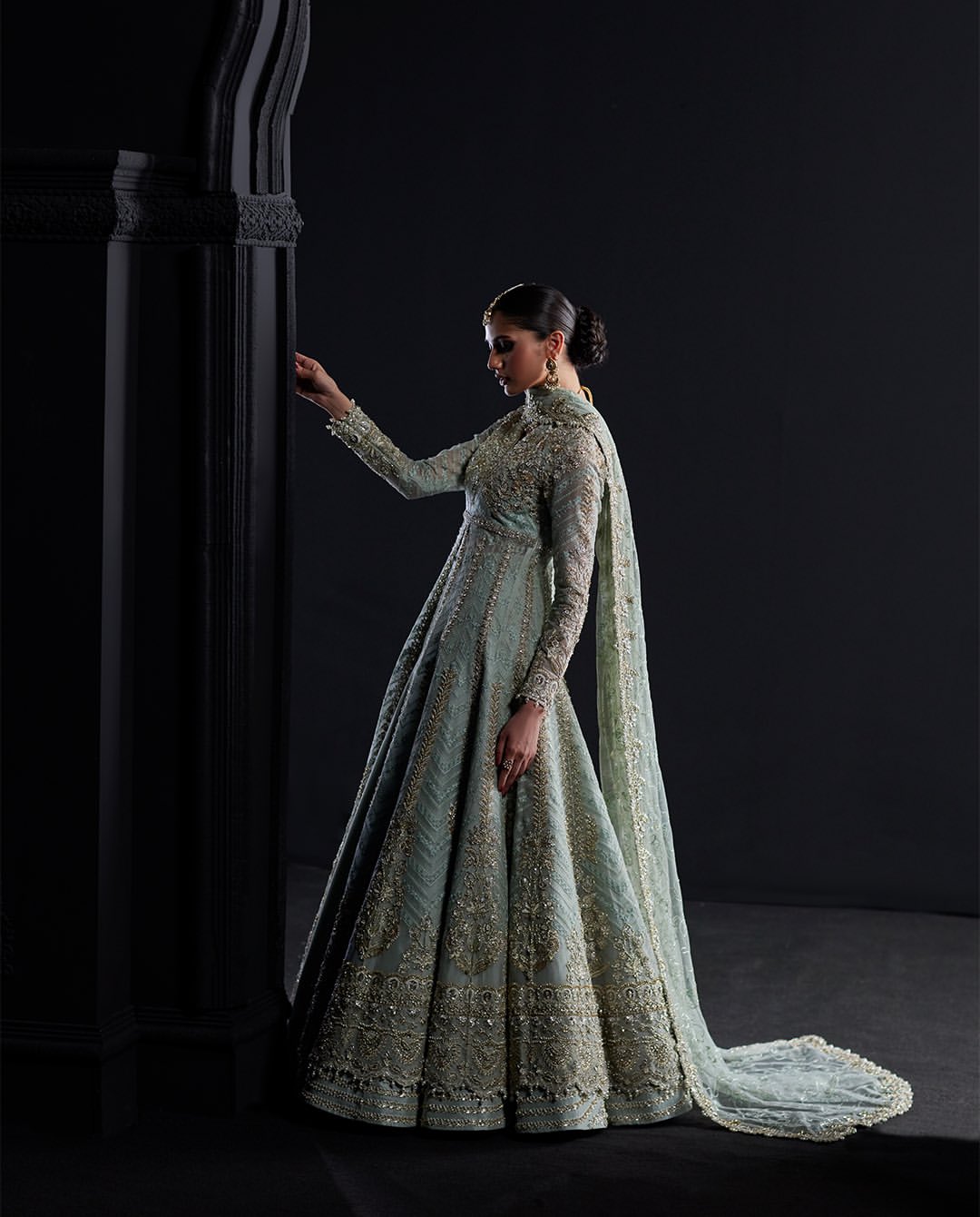 MINT BRIDAL DOUBLE LAYERED PISHWAS