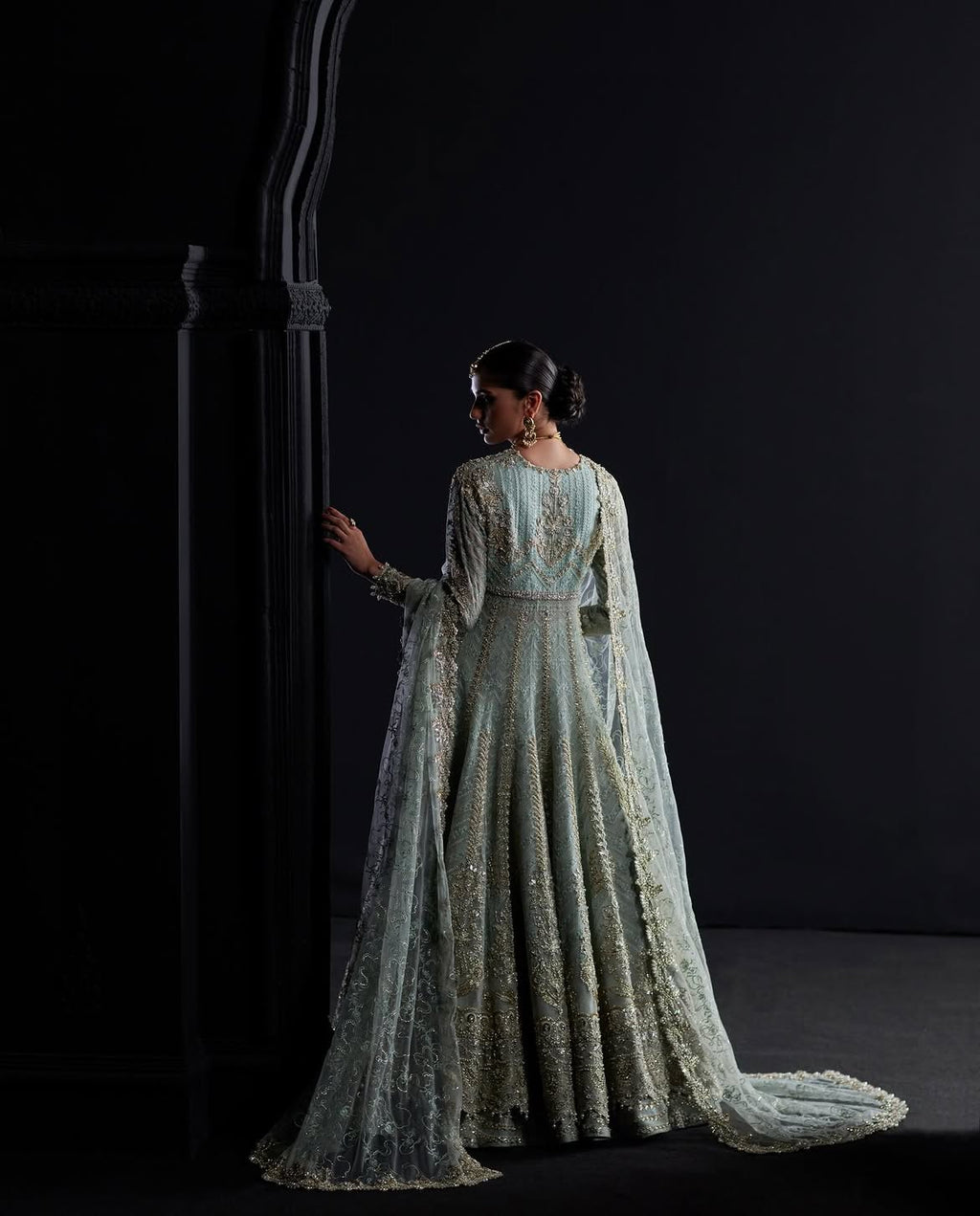 MINT BRIDAL DOUBLE LAYERED PISHWAS