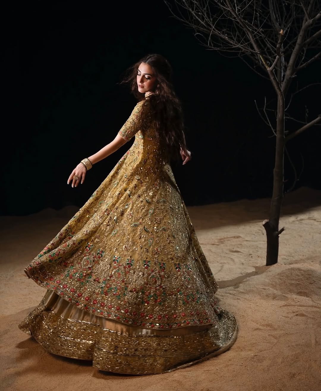 BRIDAL WEAR PISHWAS