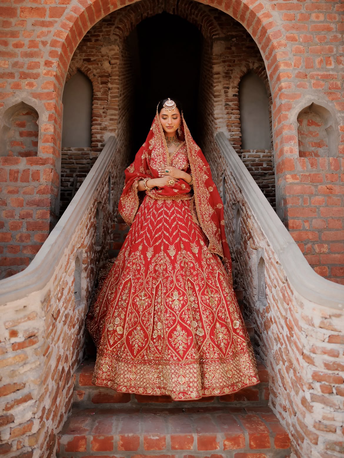 ROYAL RED BRIDAL LEHENGA