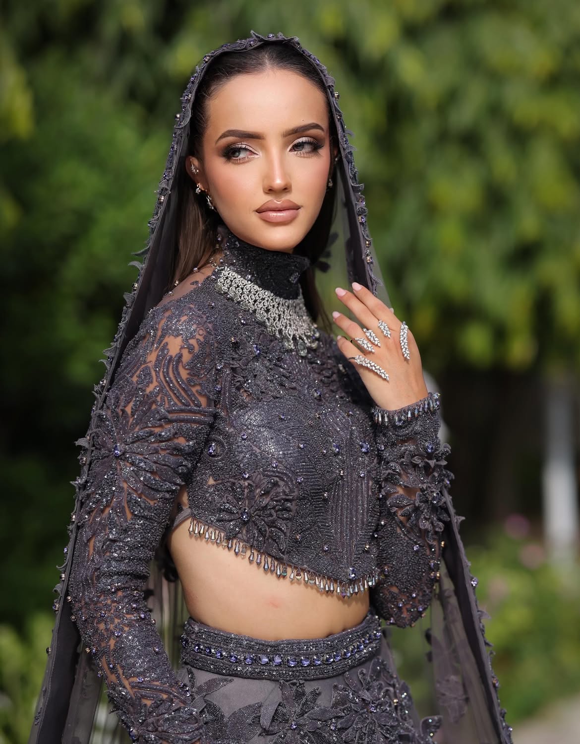 BRIDAL LUXURY WEAR MAXI GOWN