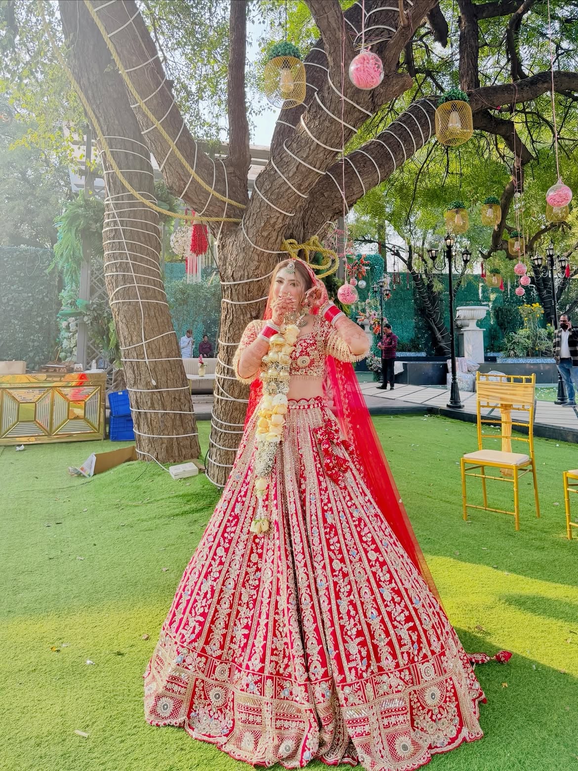SOUTH ASIAN BRIDAL LEHENGA