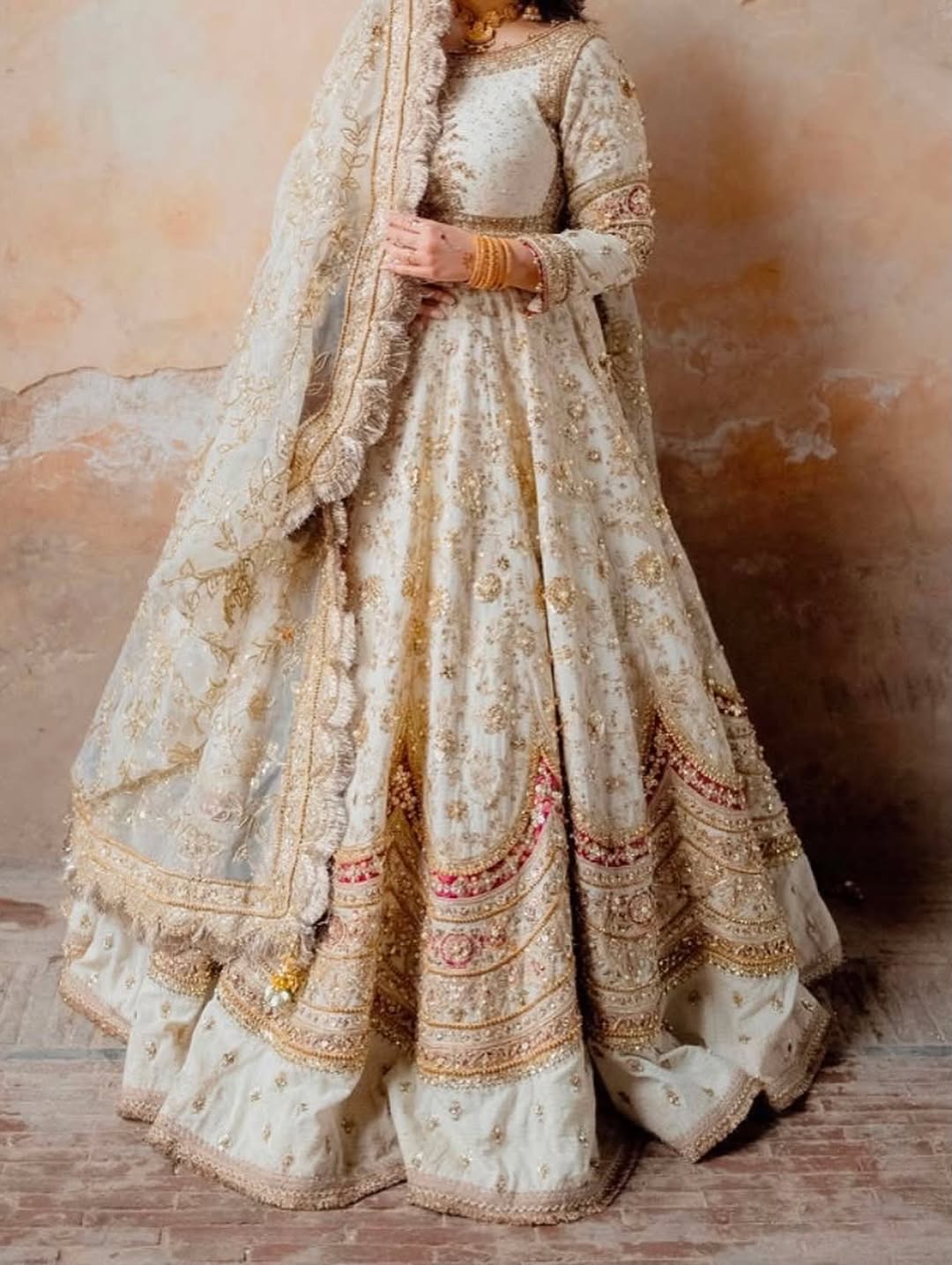BRIDAL LUXURY WEAR