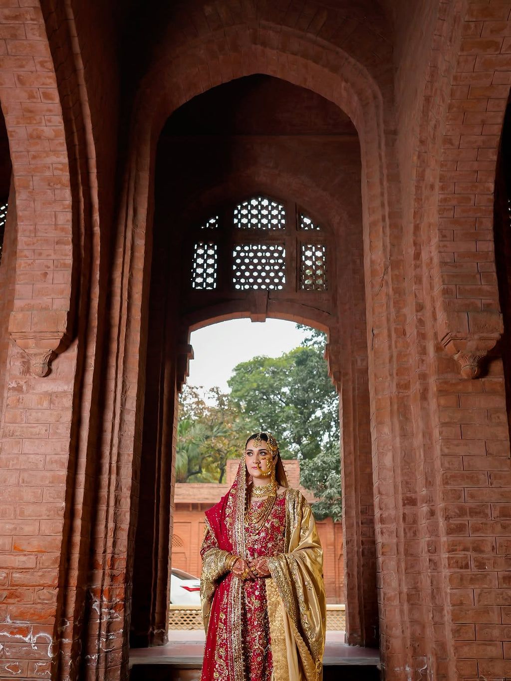 bridal pishwas