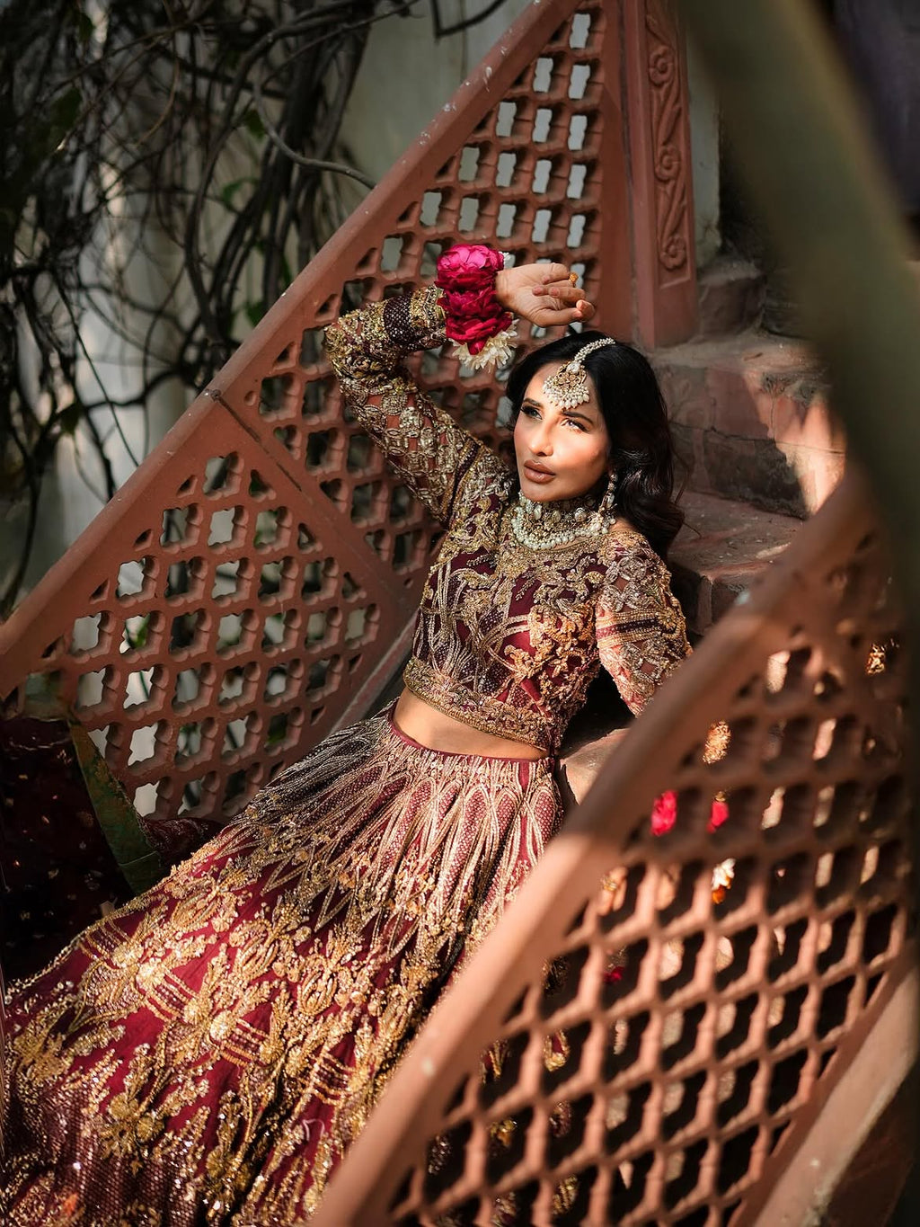 DEEP REGAL BRIDAL LEHENGA