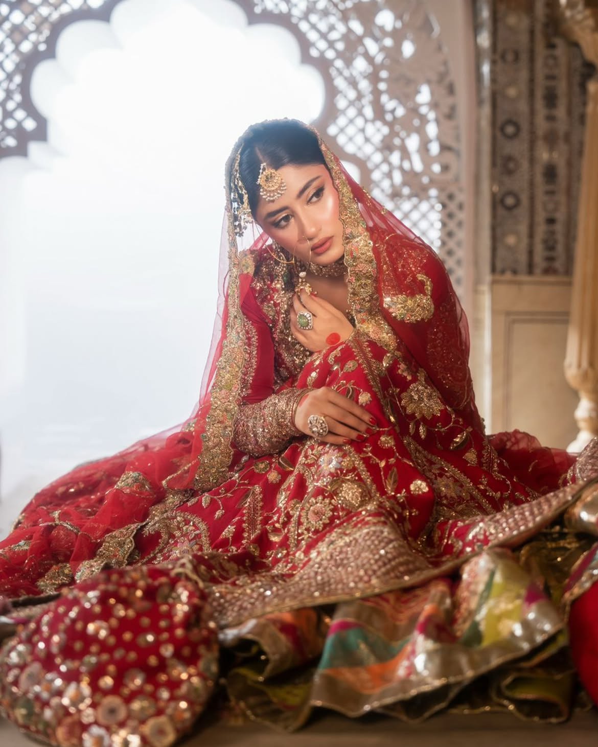 FITTED LONG SLEEVES BRIDAL LEHENGA