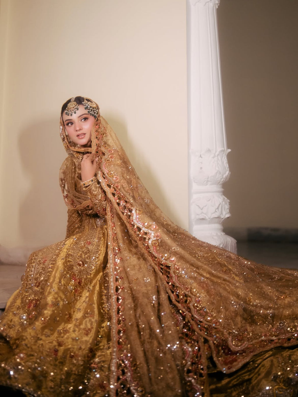 BRIDAL PISHWAS LEHENGA