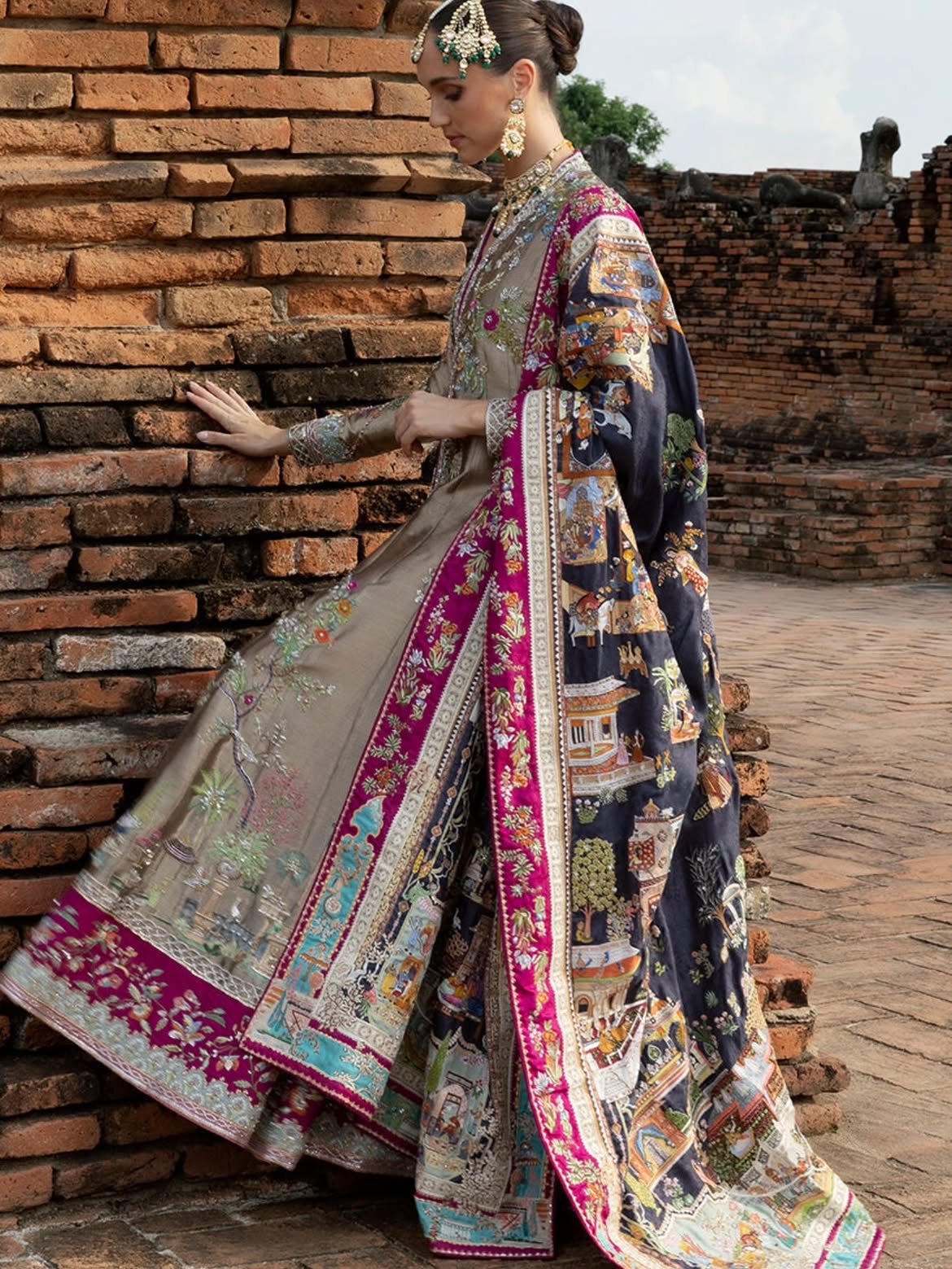 Bridal wear pishwas