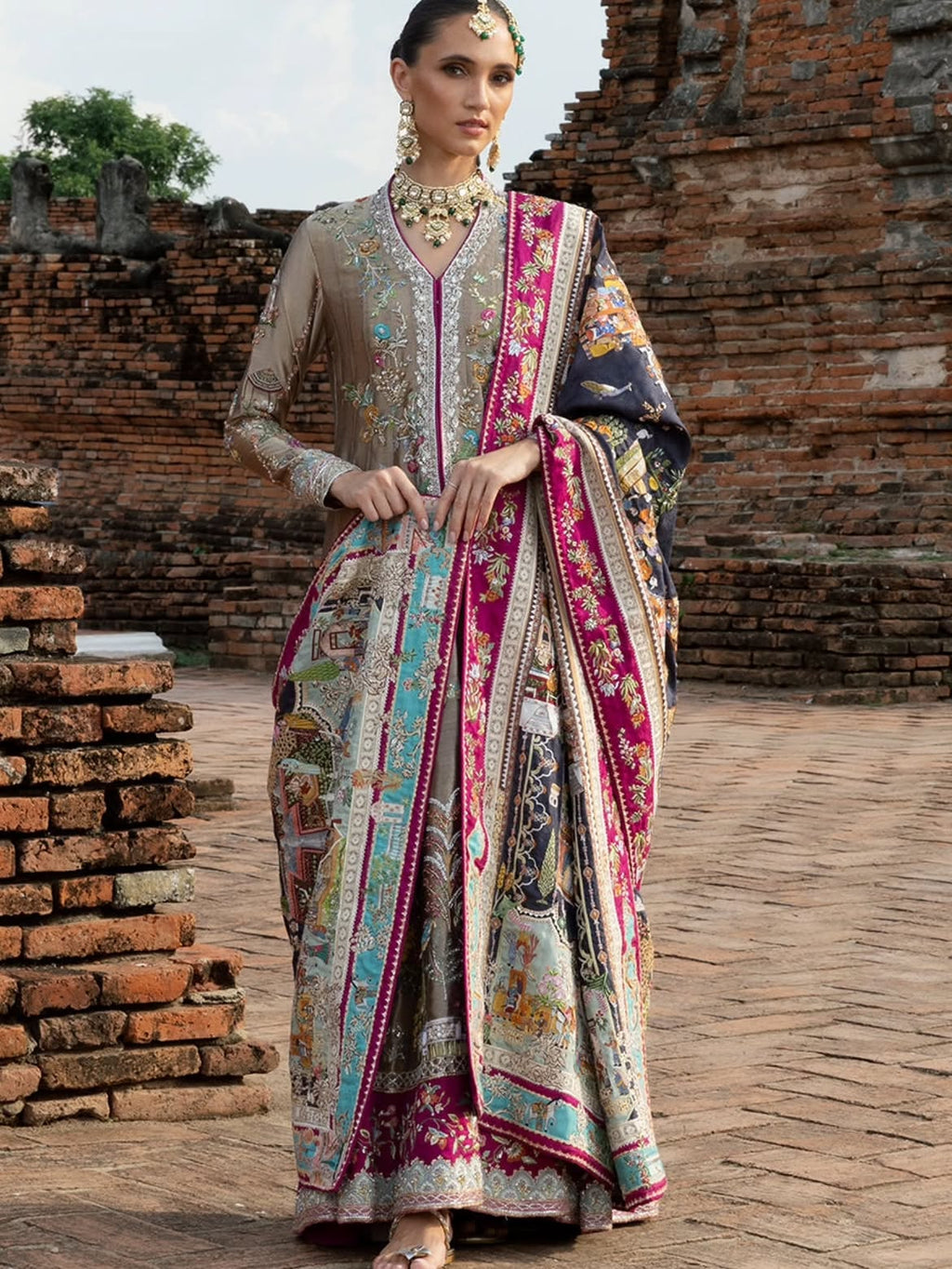 Bridal wear pishwas