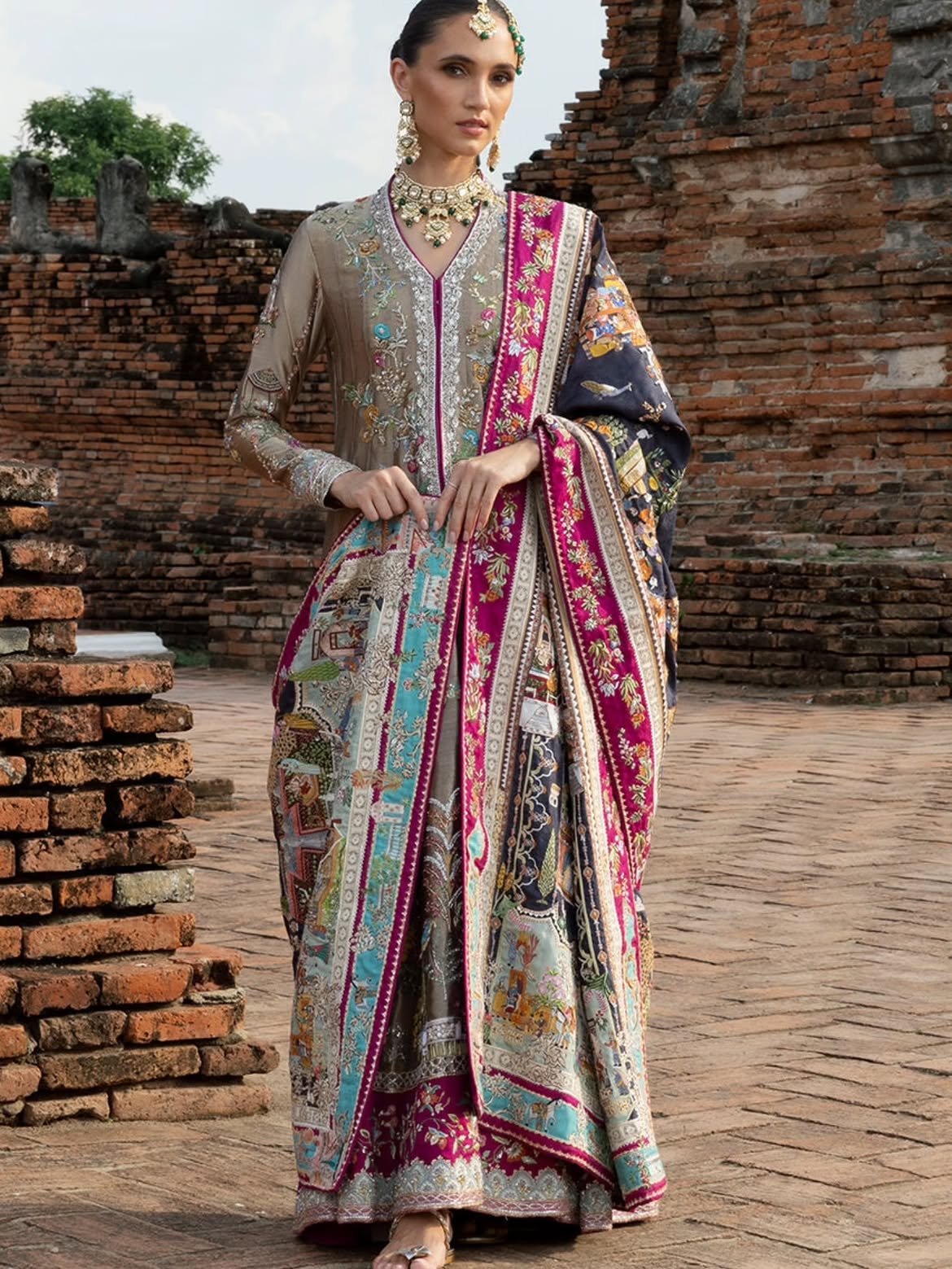 Bridal wear pishwas