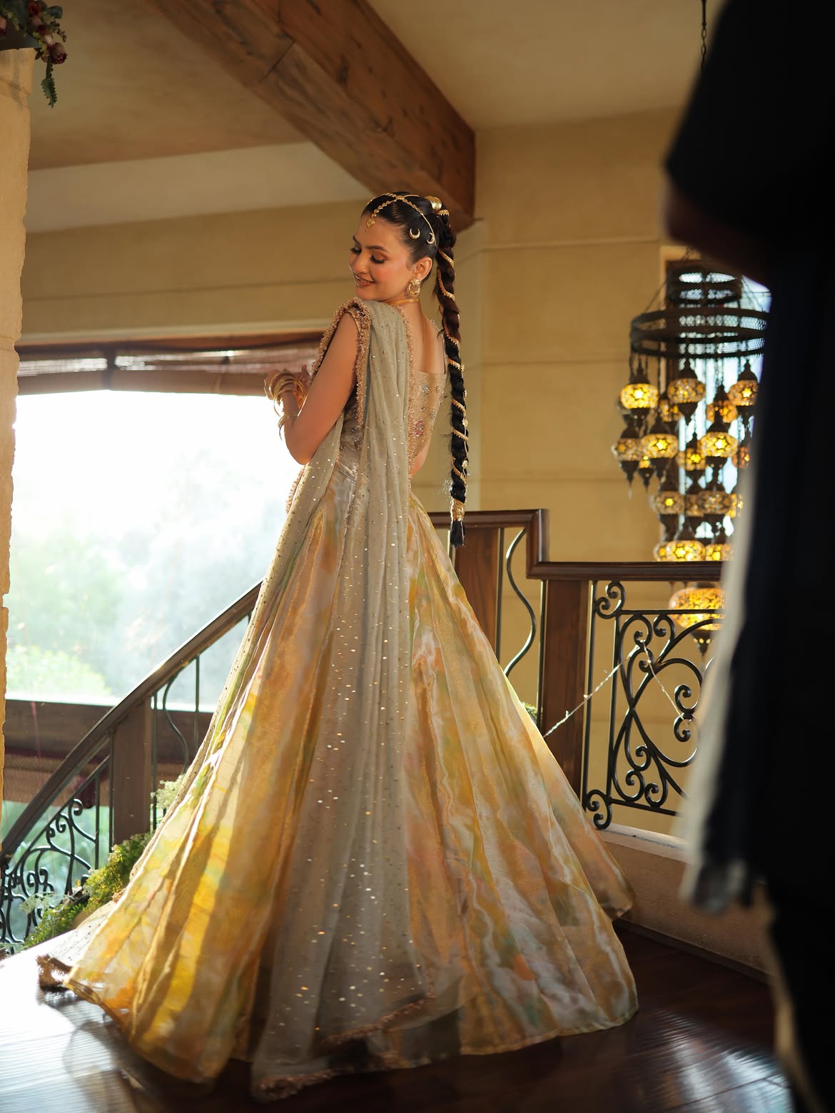 BRIDAL LUXURY PISHWAS