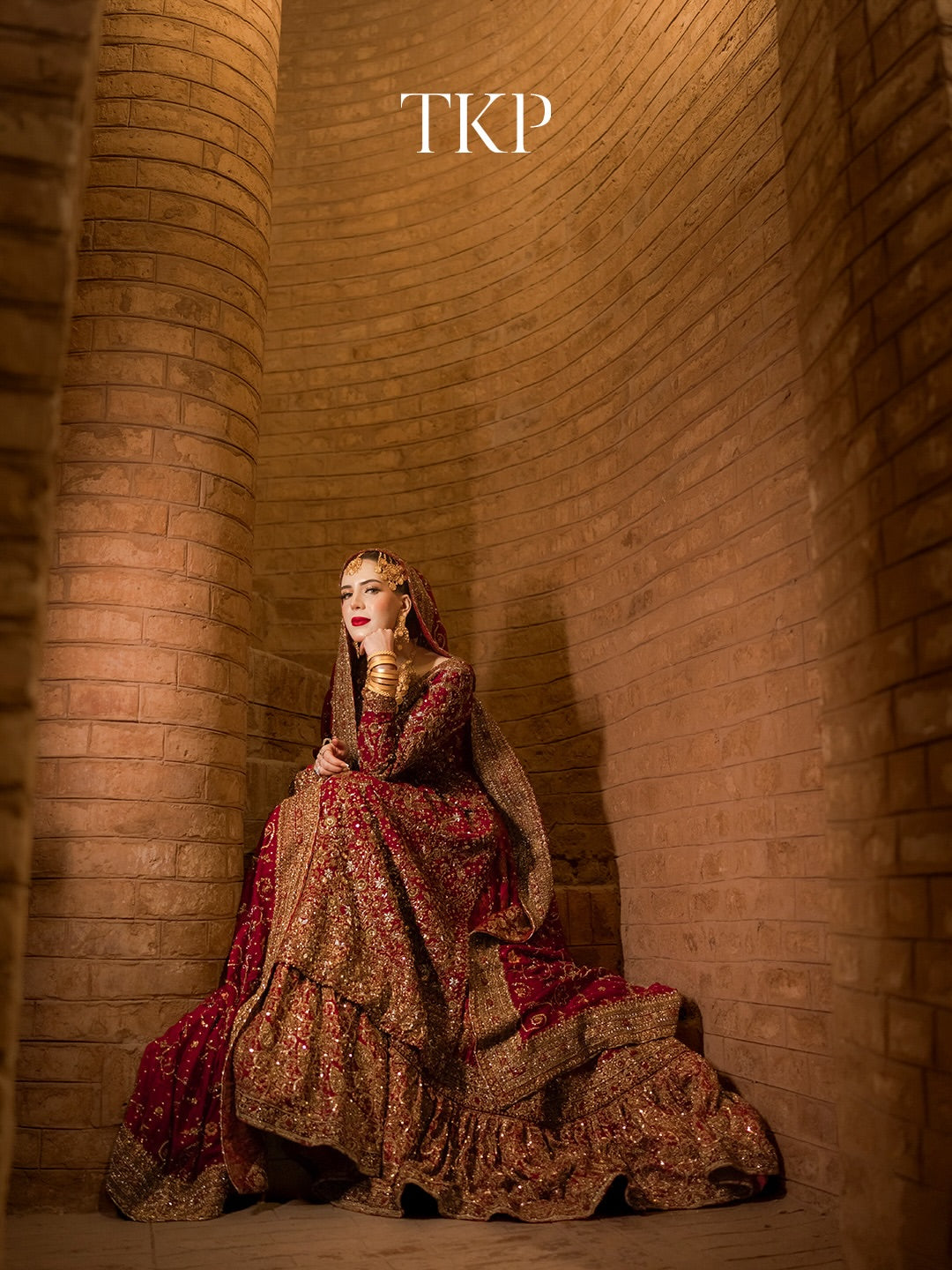 RED BRIDAL MAXI LEHENGA