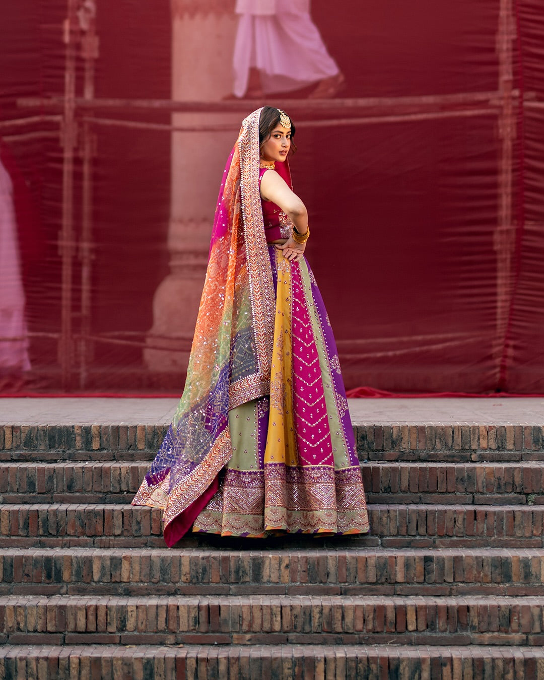 SIMPLE DIMPLE BRIDAL LEHENGA
