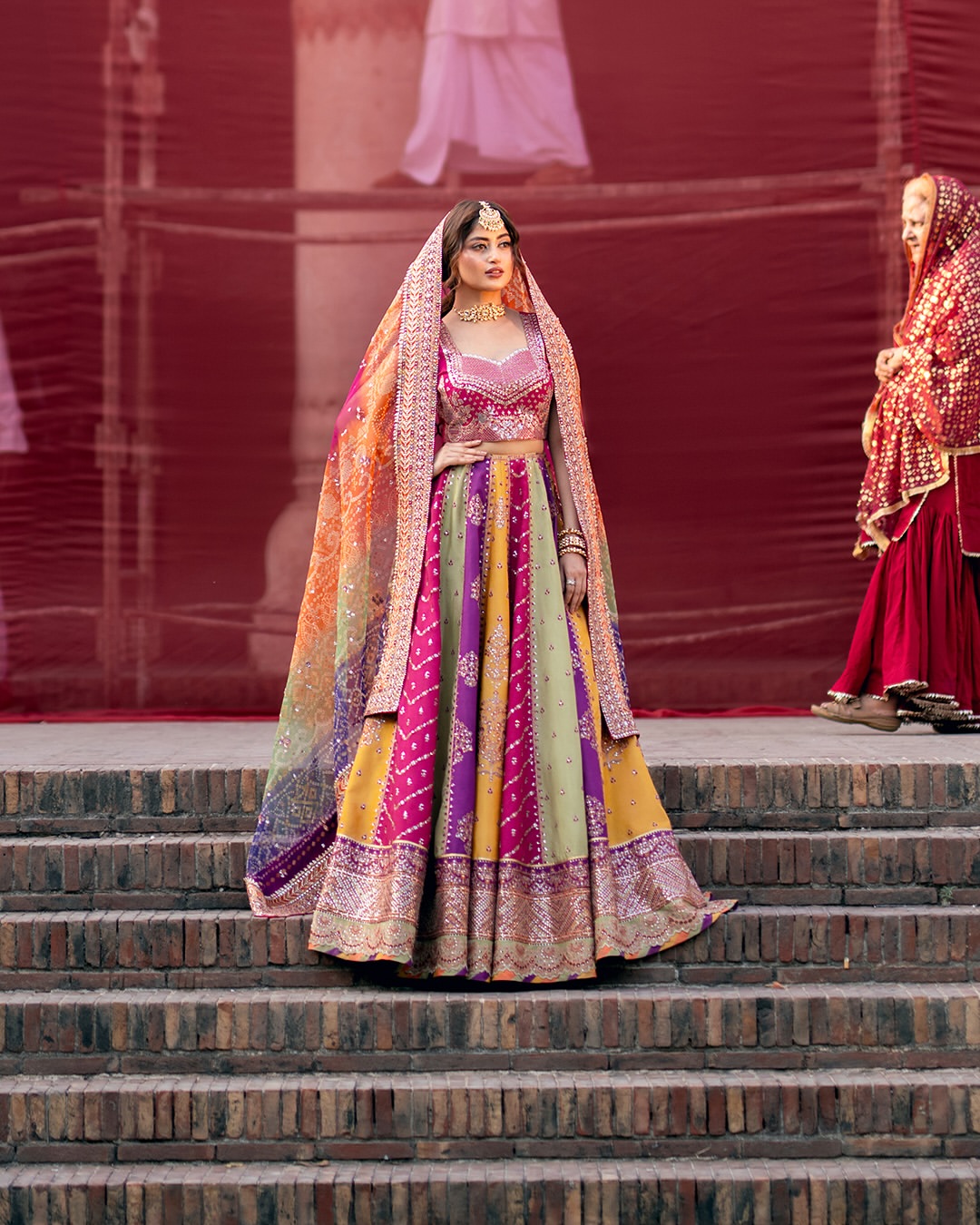 SIMPLE DIMPLE BRIDAL LEHENGA