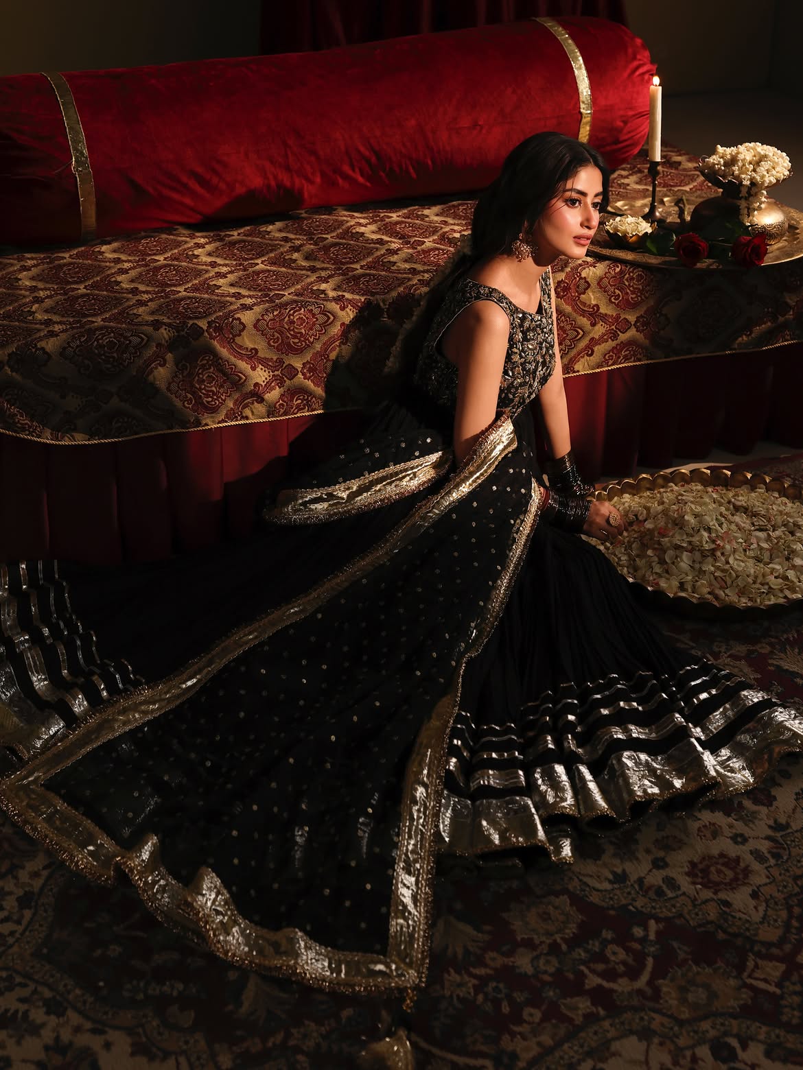 BRIDAL LEHENGA PISHWAS
