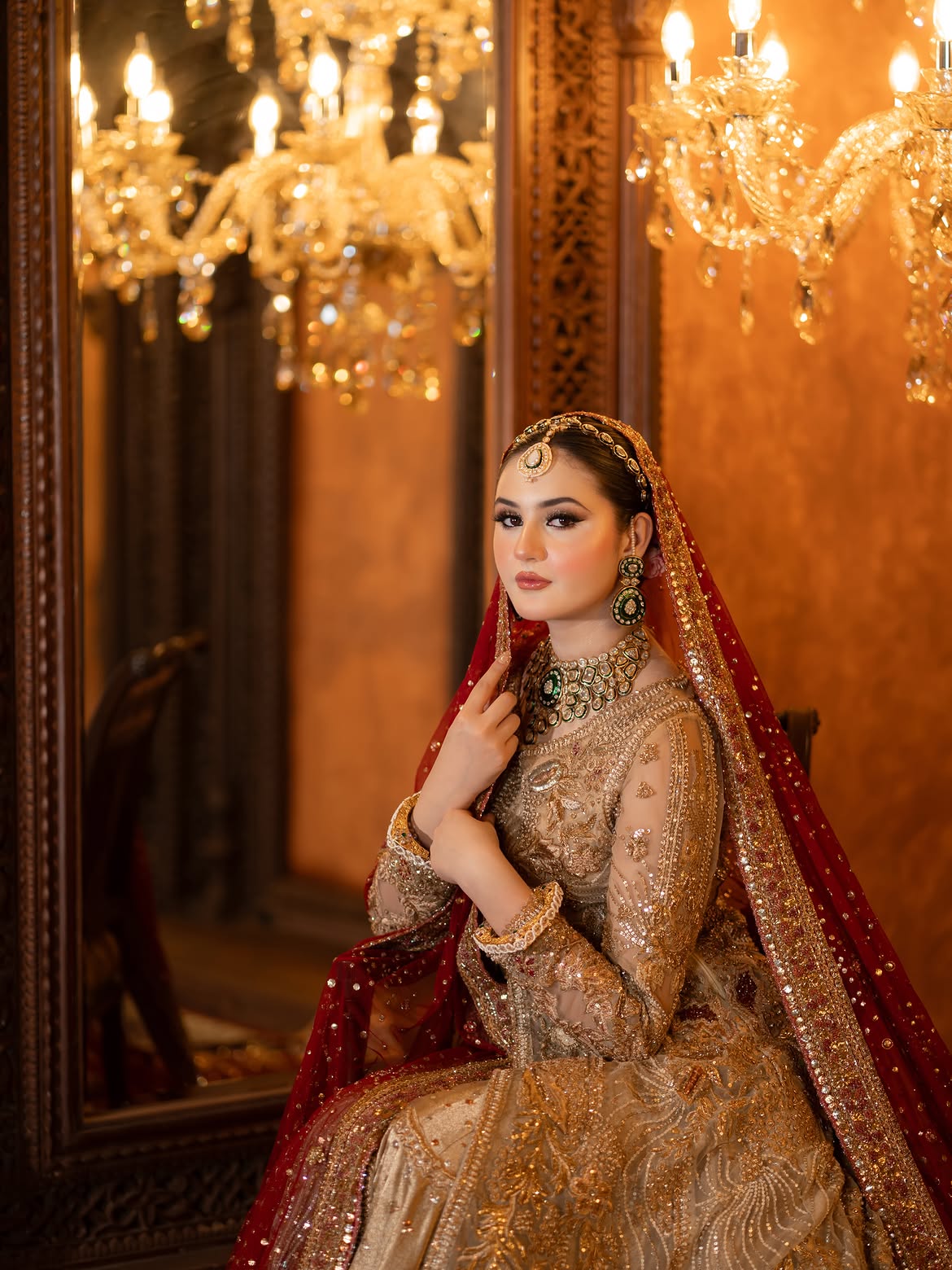 FLOOR SWEEPING BRIDAL LEHENGA GOWN