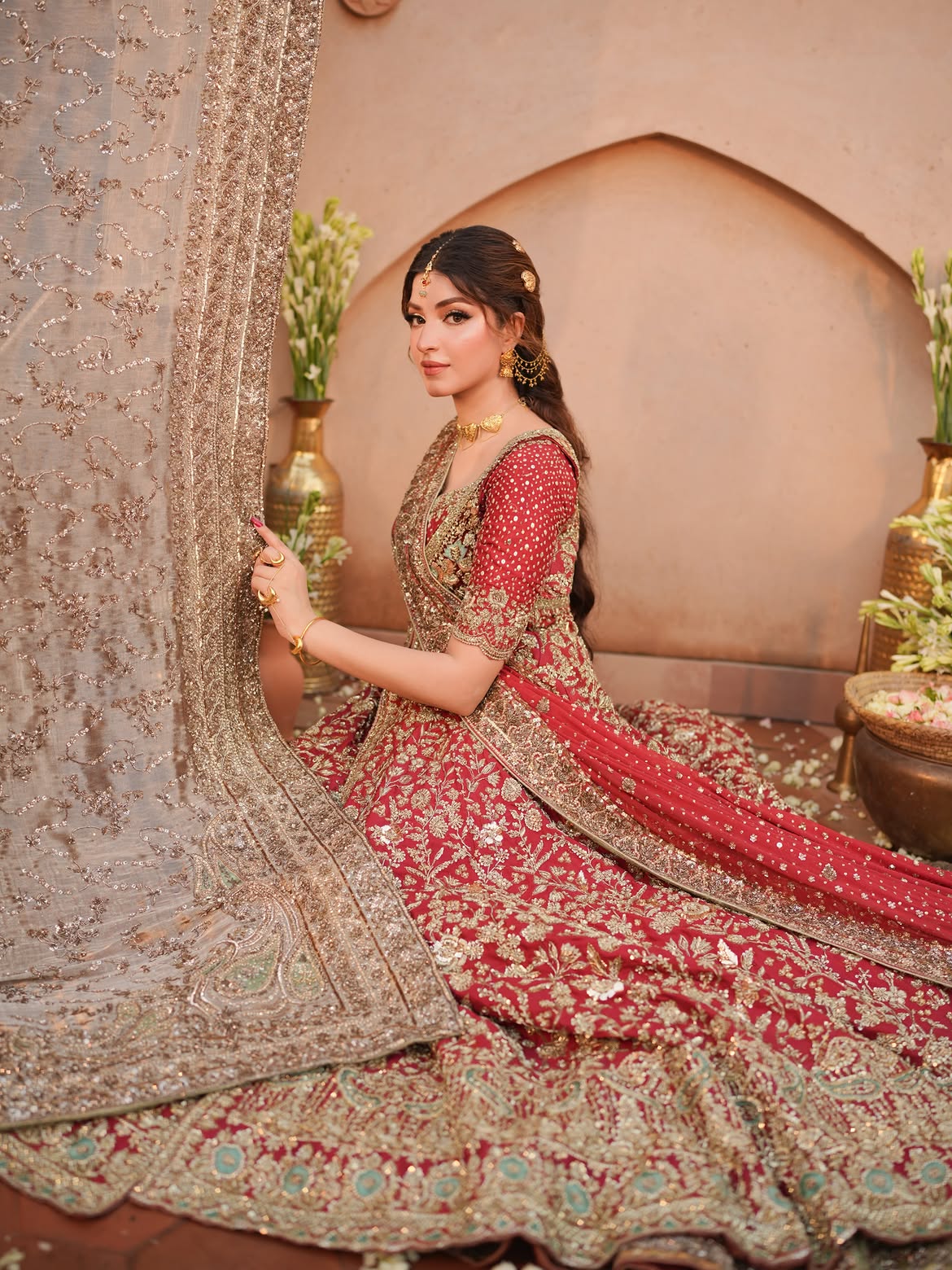 BRIDAL LUXURY LEHENGA