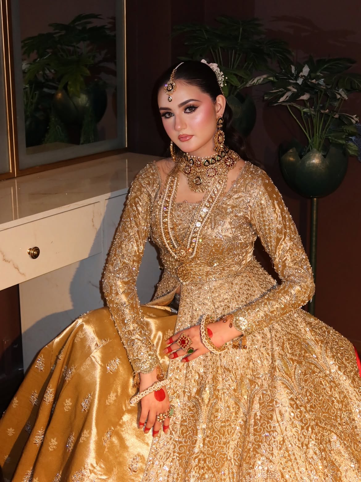 OPPULENT GOLD BRIDAL LEHENGA