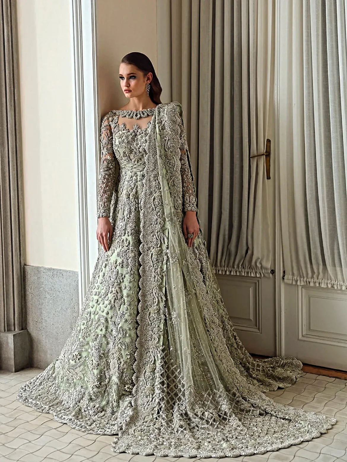 MINT GREEN BRIDAL GOWN