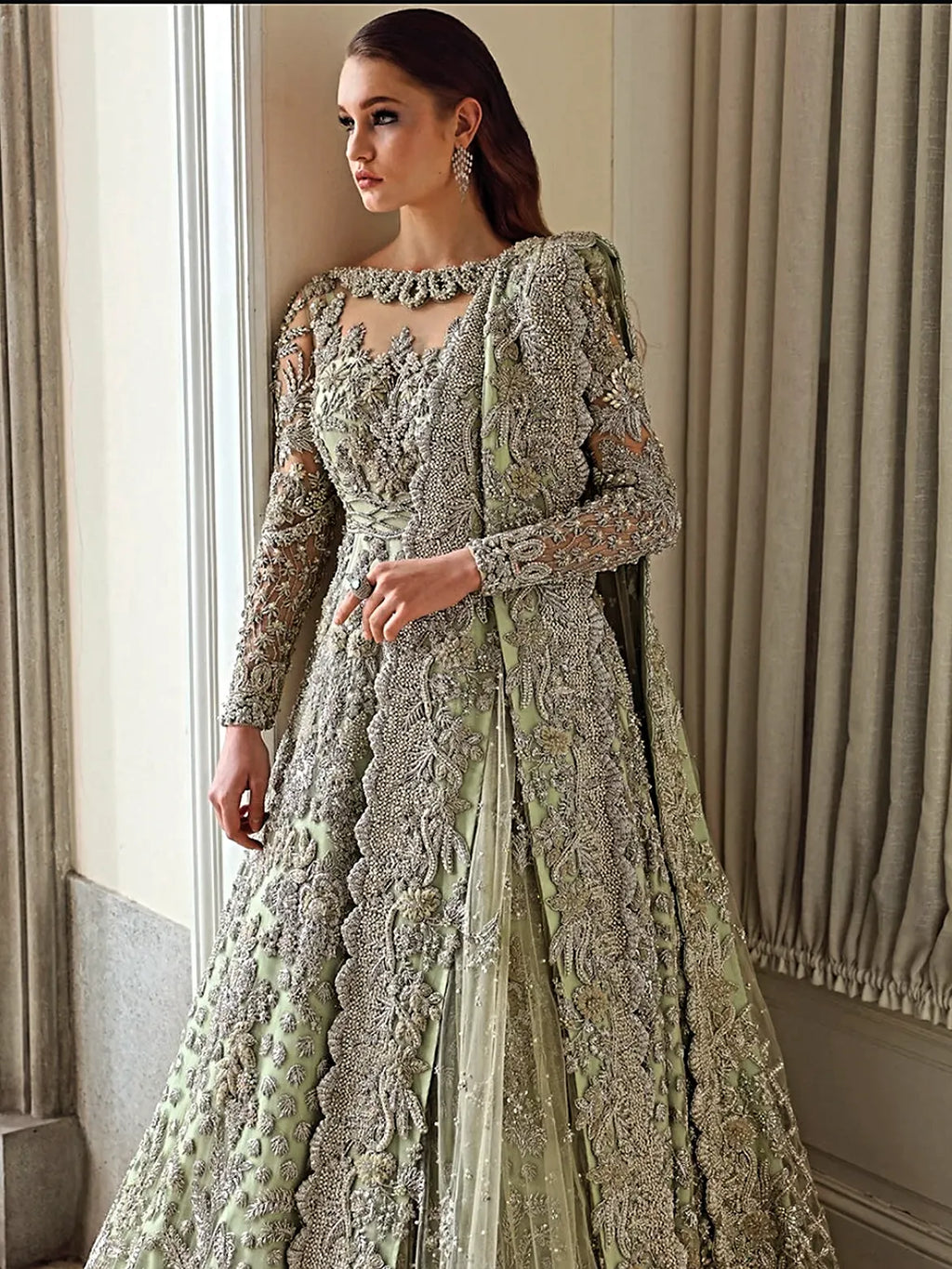 MINT GREEN BRIDAL GOWN