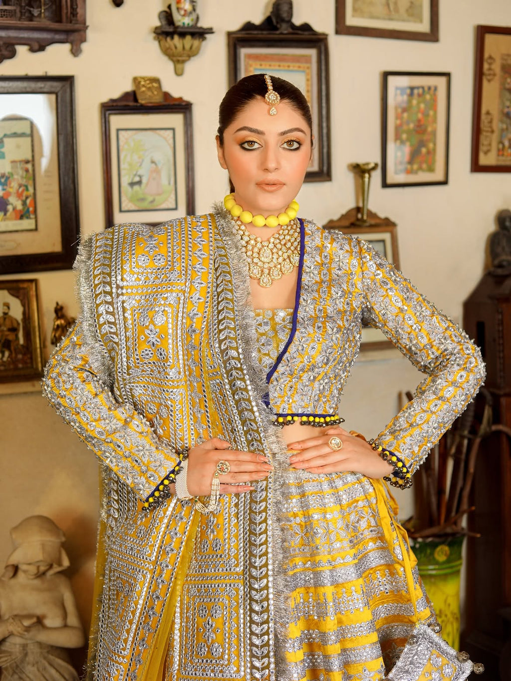 SURAJ MUKHEE LEHENGA