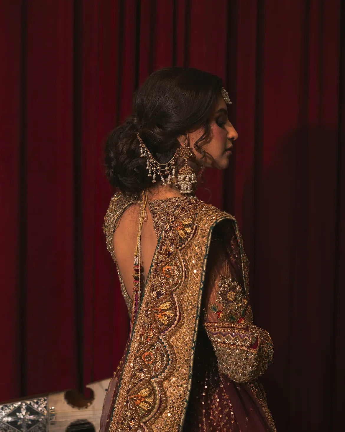 Antique MUGHAL BRIDAL LEHENGA