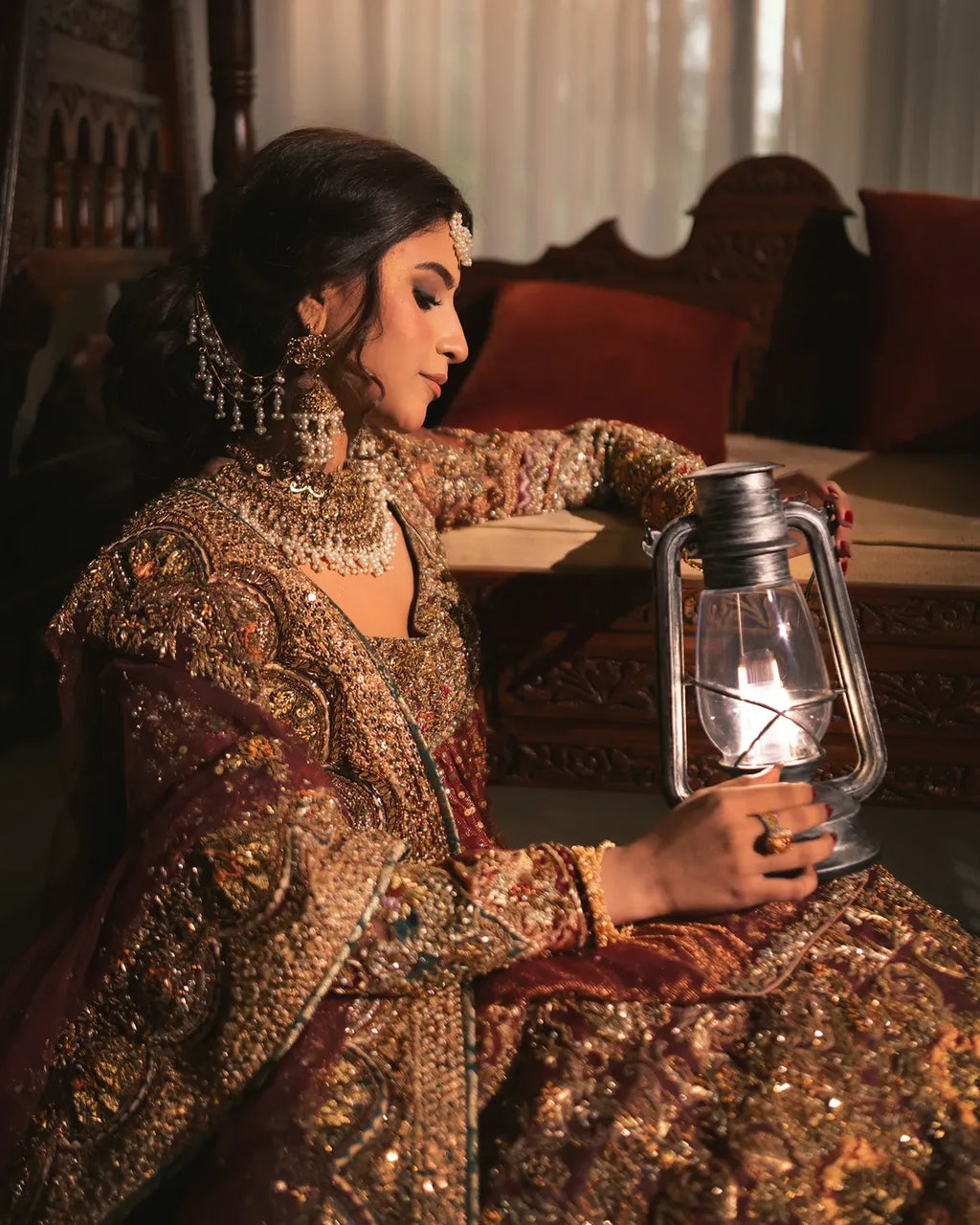 Antique MUGHAL BRIDAL LEHENGA