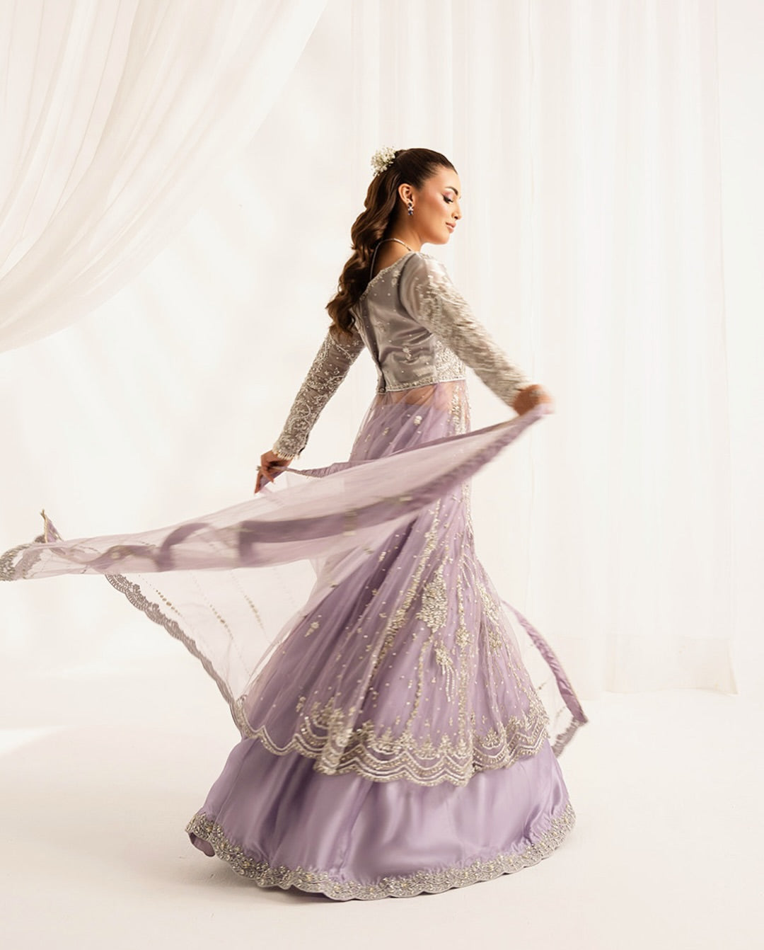 BRIDAL LUXURY LEHENGA