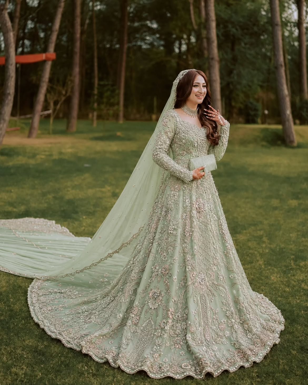 HEAVY FARSHI BRIDAL GOWN