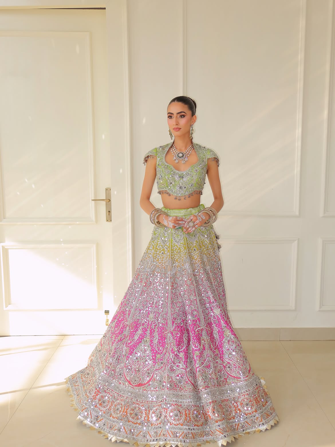 DEEP SCOOP CUT BRIDAL LEHENGA