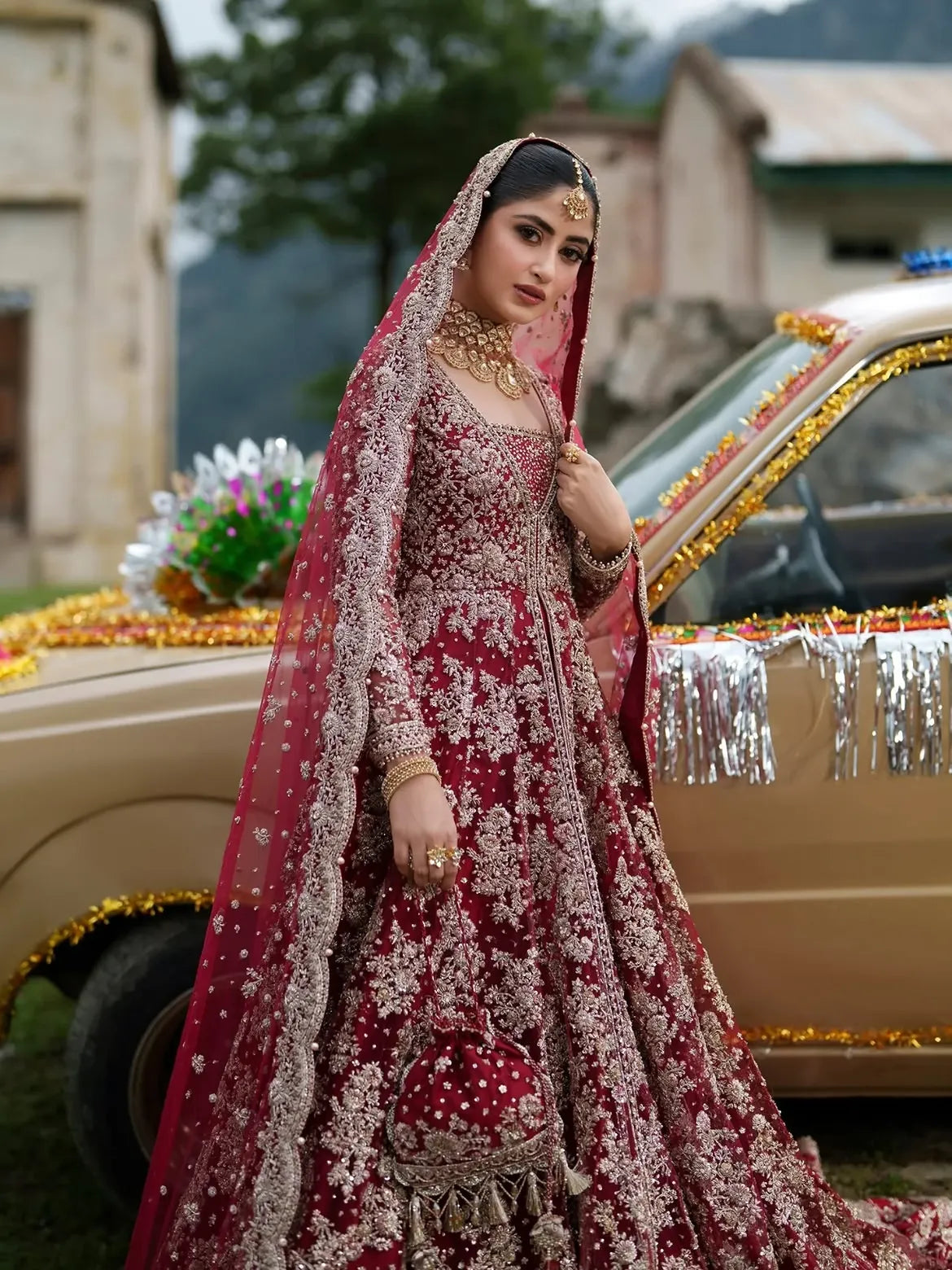 RED BRIDAL WEAR LEHENGA PISHWAS