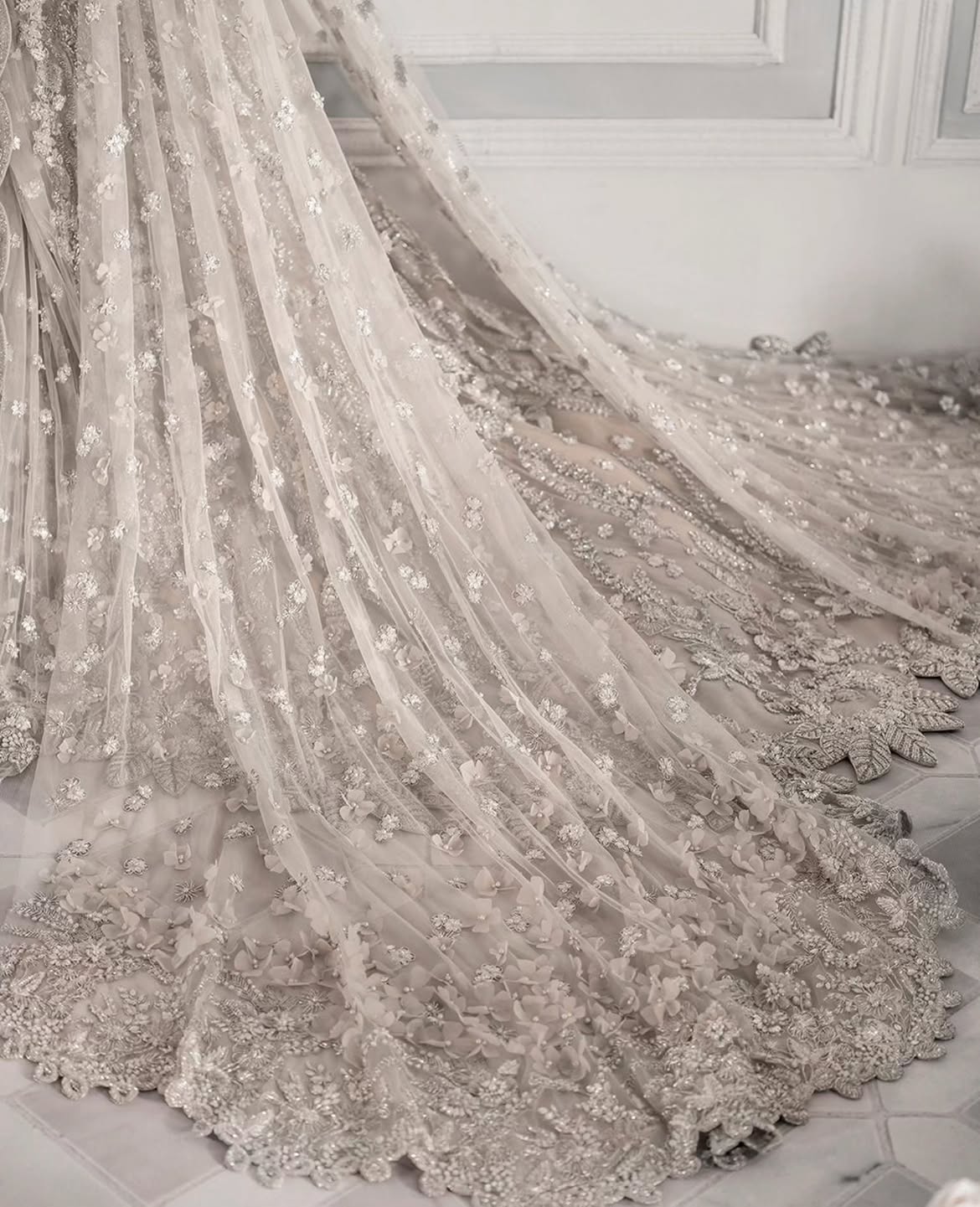 BRIDAL MAXI GOWN