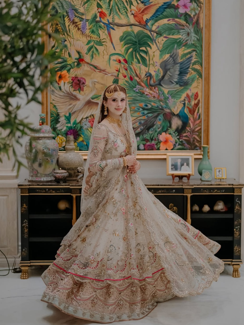 BRIDAL LUXURY PISHWAS