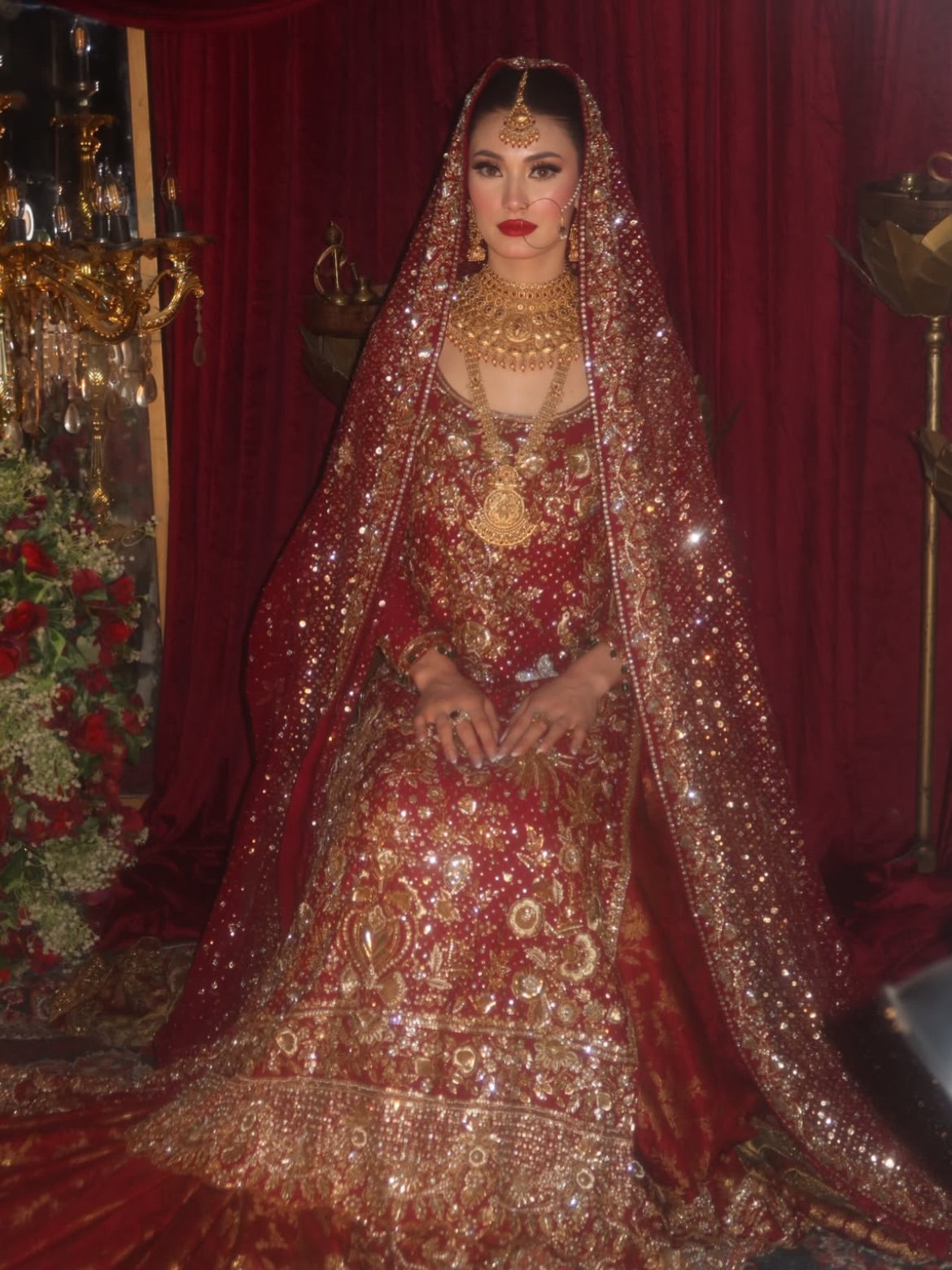 FABULOUS RED BRIDAL LEHENGA